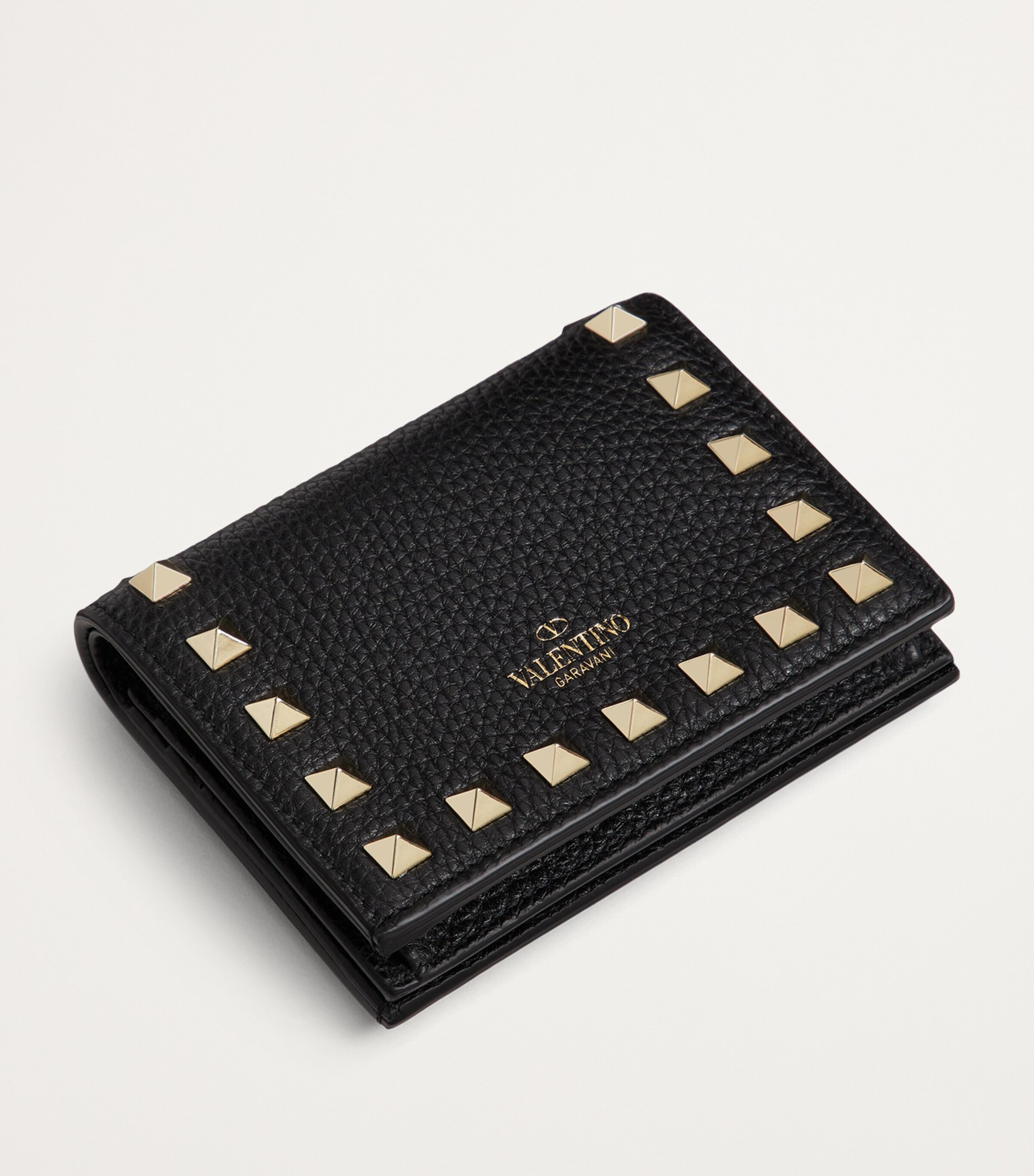 【Valentino】FLAP FRENCH WALLET ROCKSTUD◆7W2P0P39VSH Valentino Garavani Leather Rockstud French Flap Card Holder