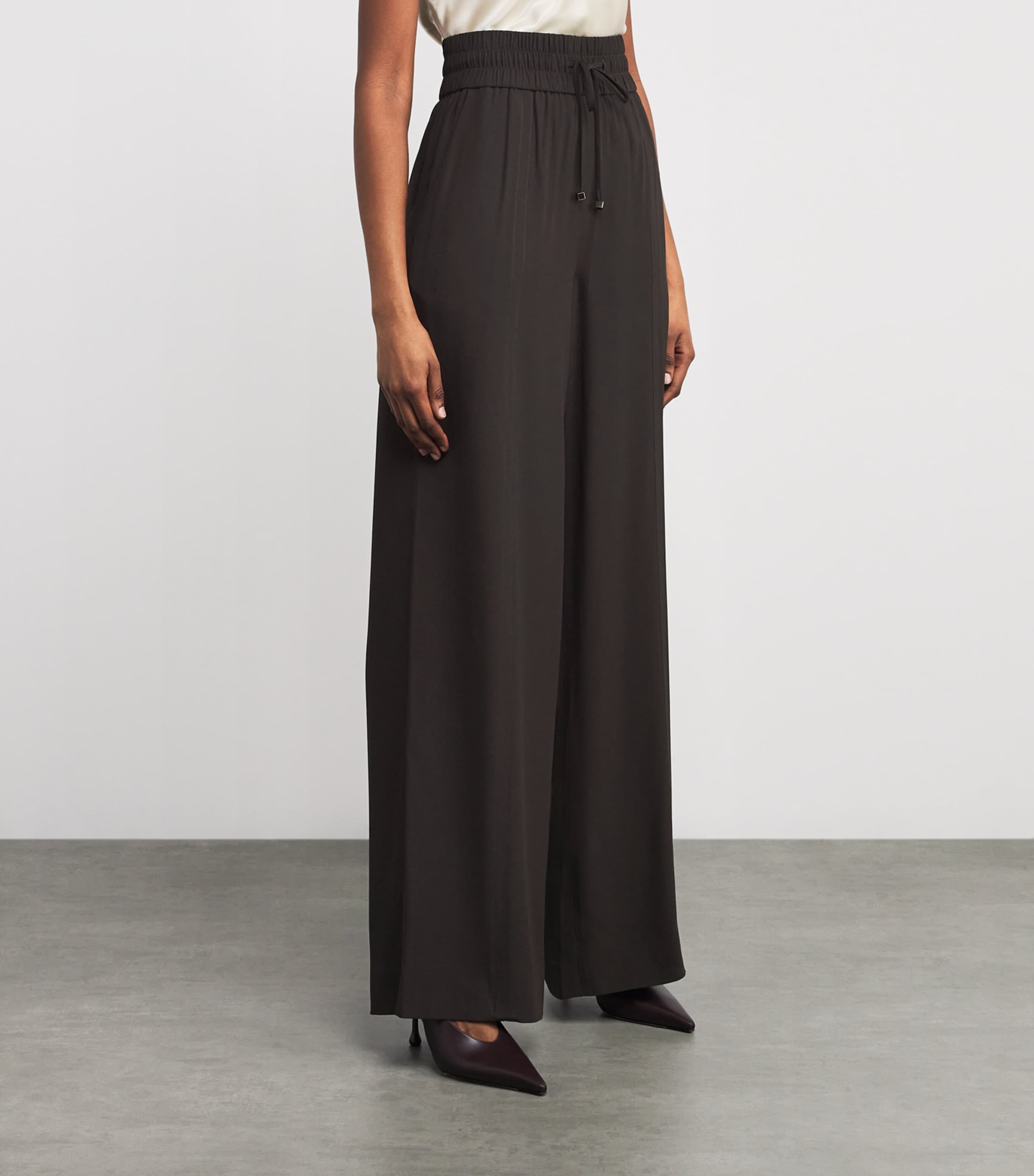 Crepe Dee Wide-Leg Trousers COCOA Image 3