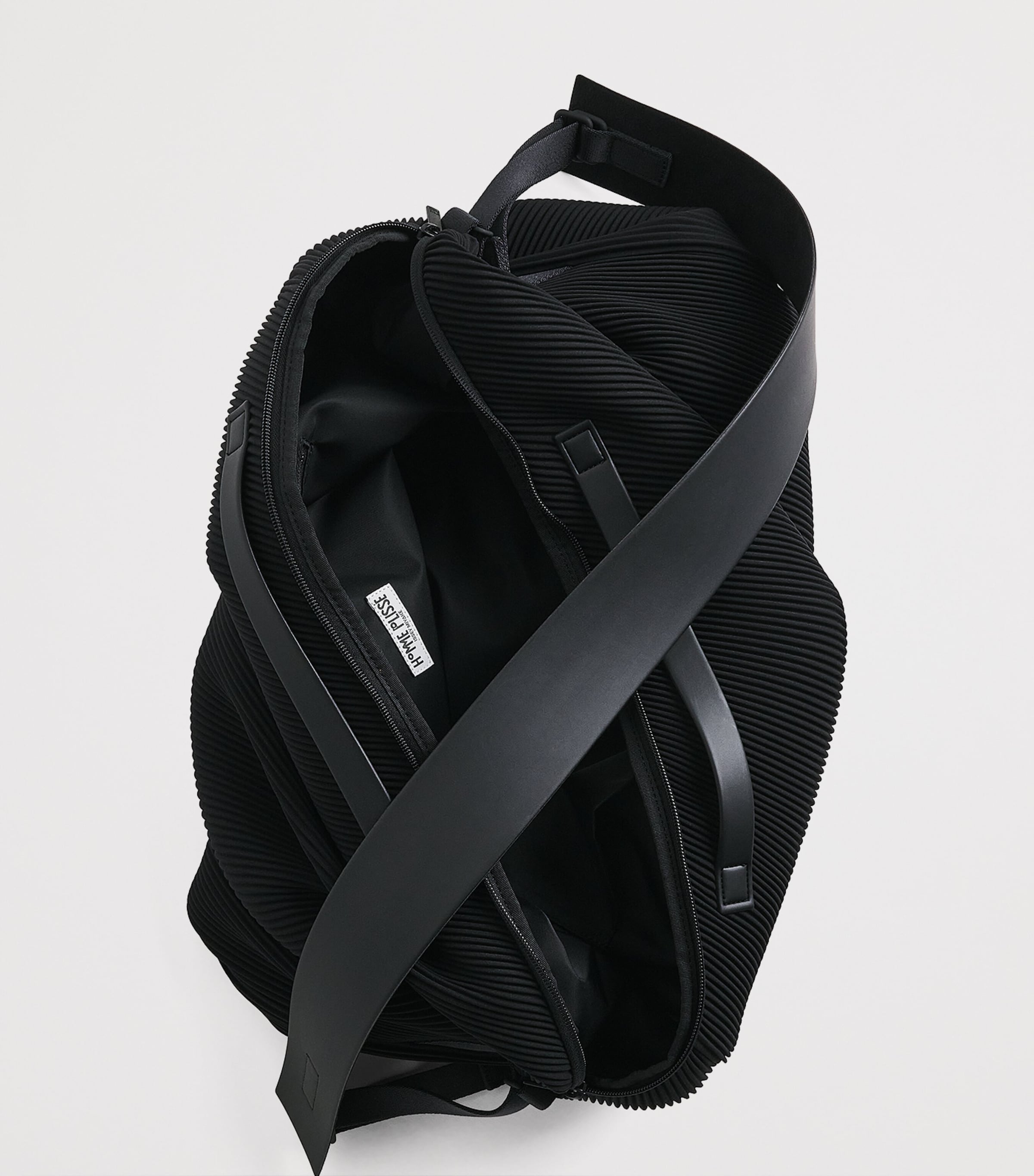 Pleated Duffle Bag 15-BLACK Image 5