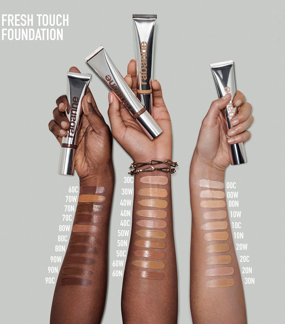 Fresh Touch Foundation 20C Image 4