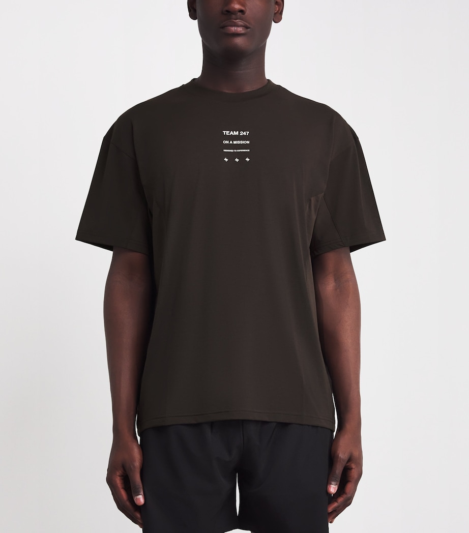247 Uprising Oversized T-Shirt CHOCOLATE Image 3