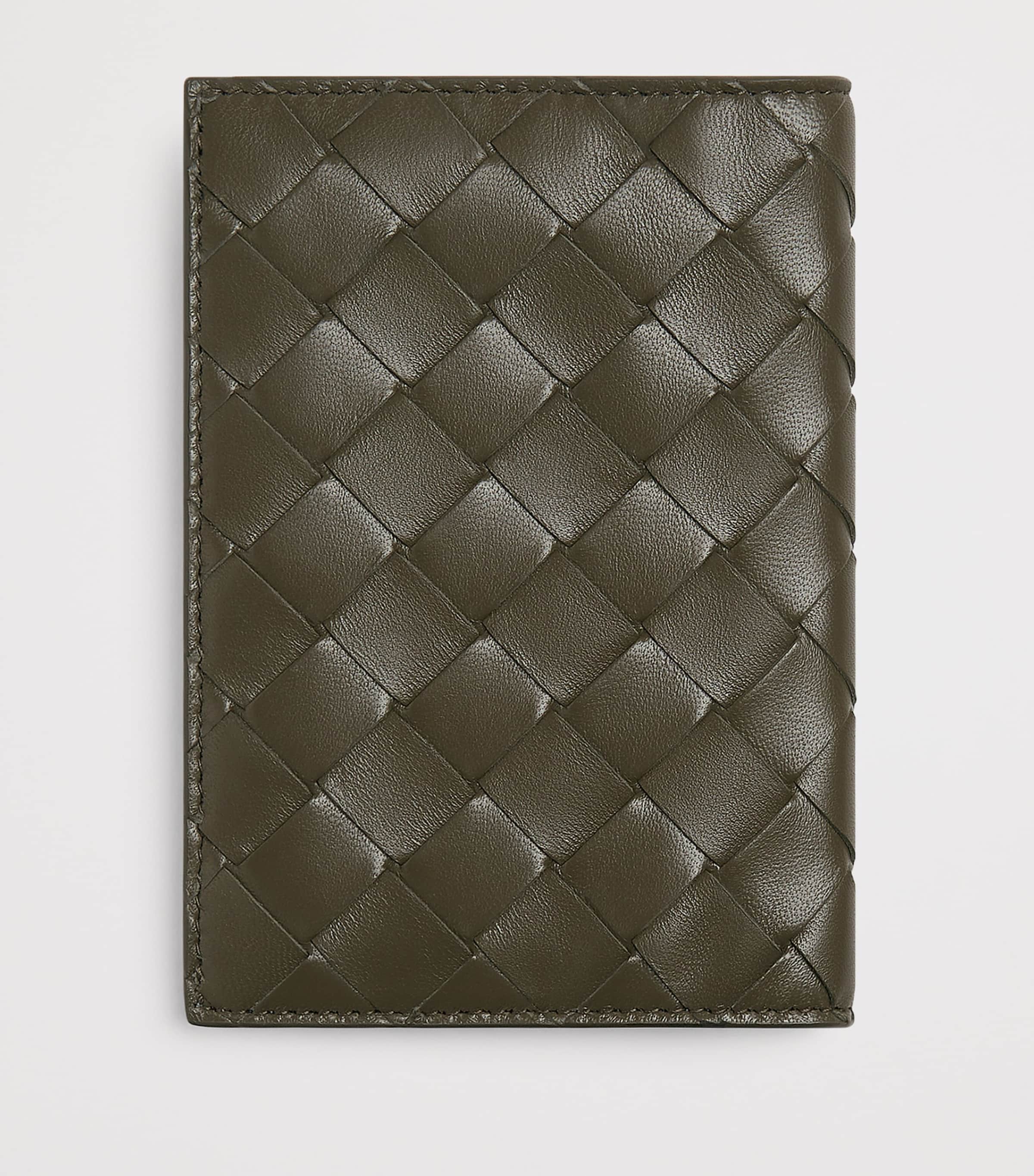 Bottega Veneta Leather Intrecciato Passport Holder Image 3