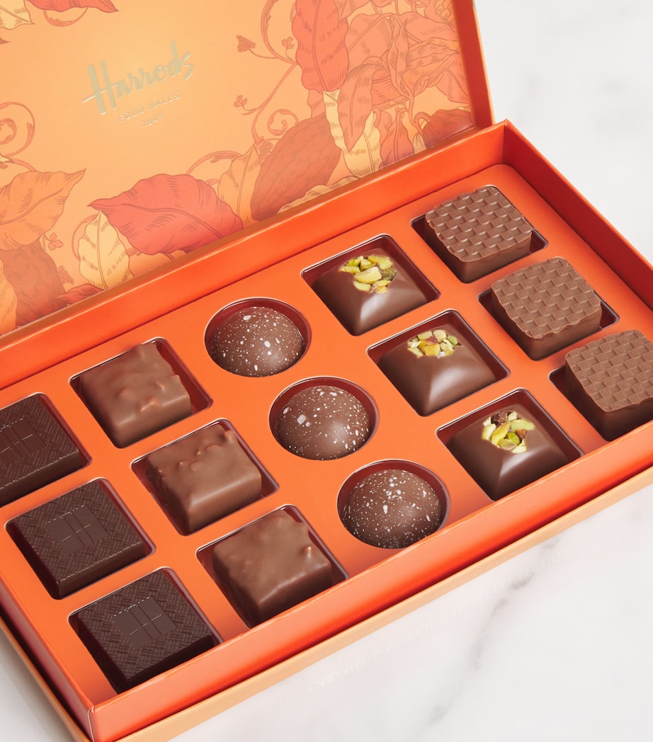 Caramel & Nut Chocolate 15-Piece Collection (125g) NO COLOUR Image 2