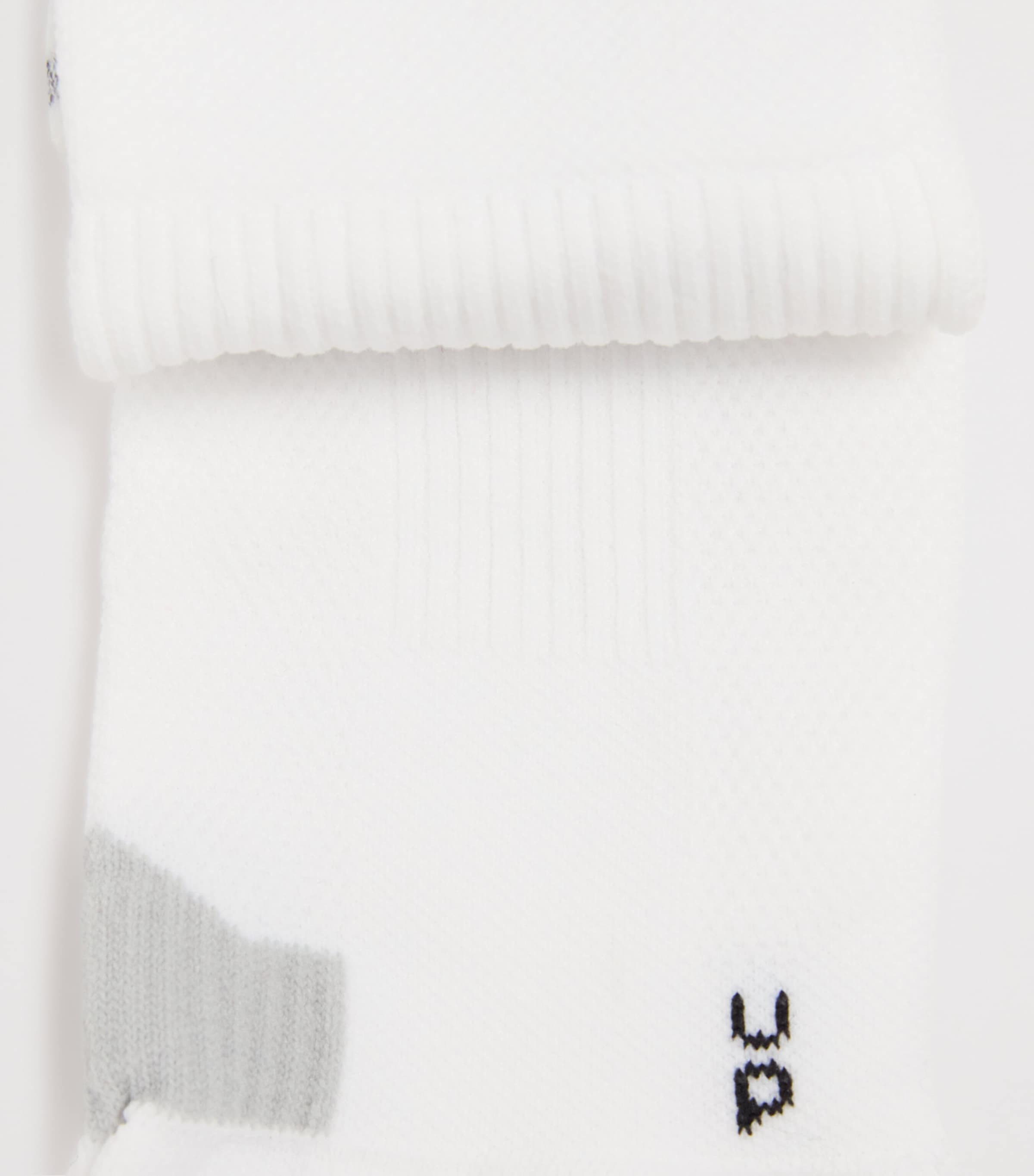 On Womens Performance Run Low Socks White | Glacier Image 2