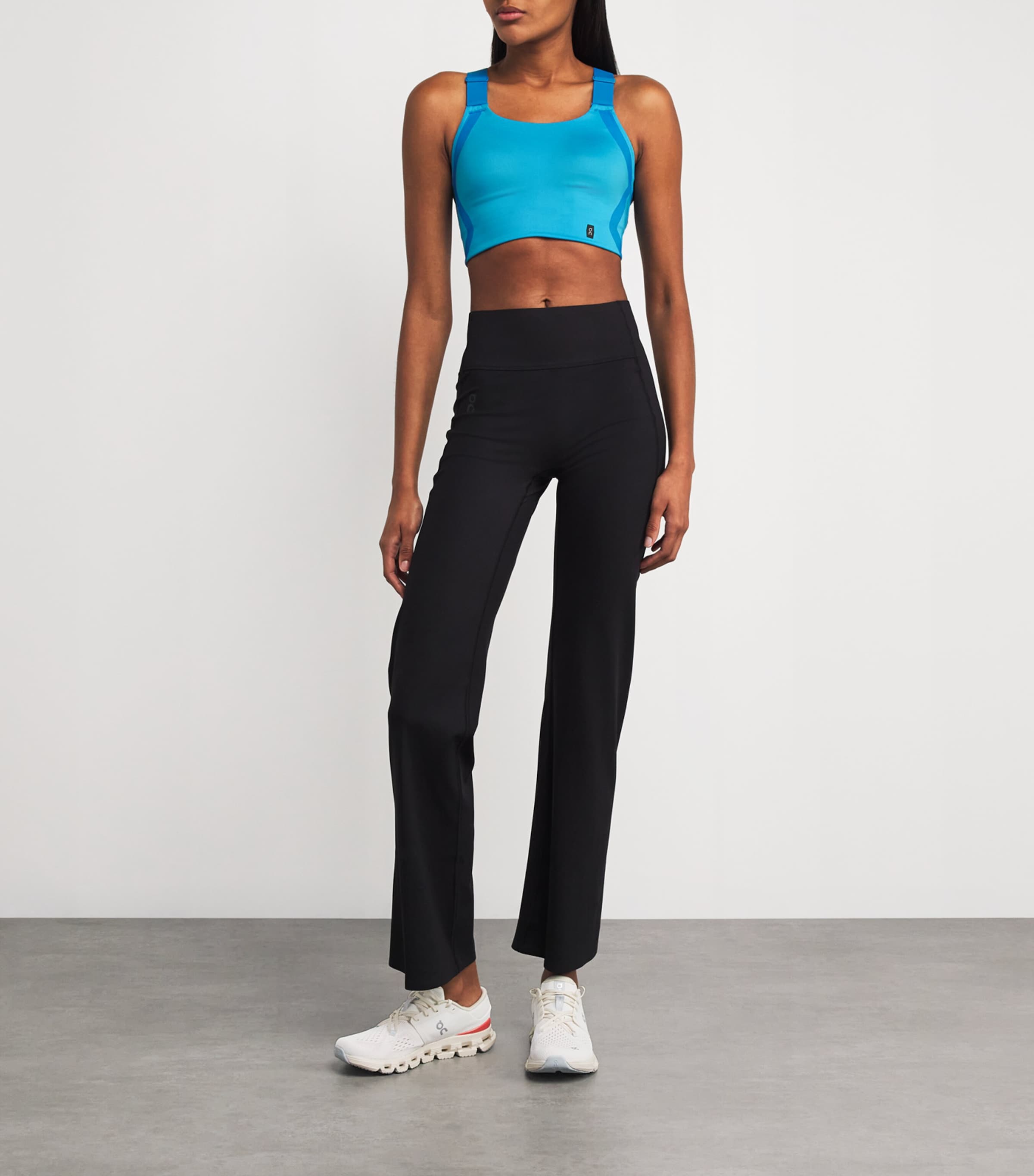 Performance Flex Sports Bra MALIBU Image 2