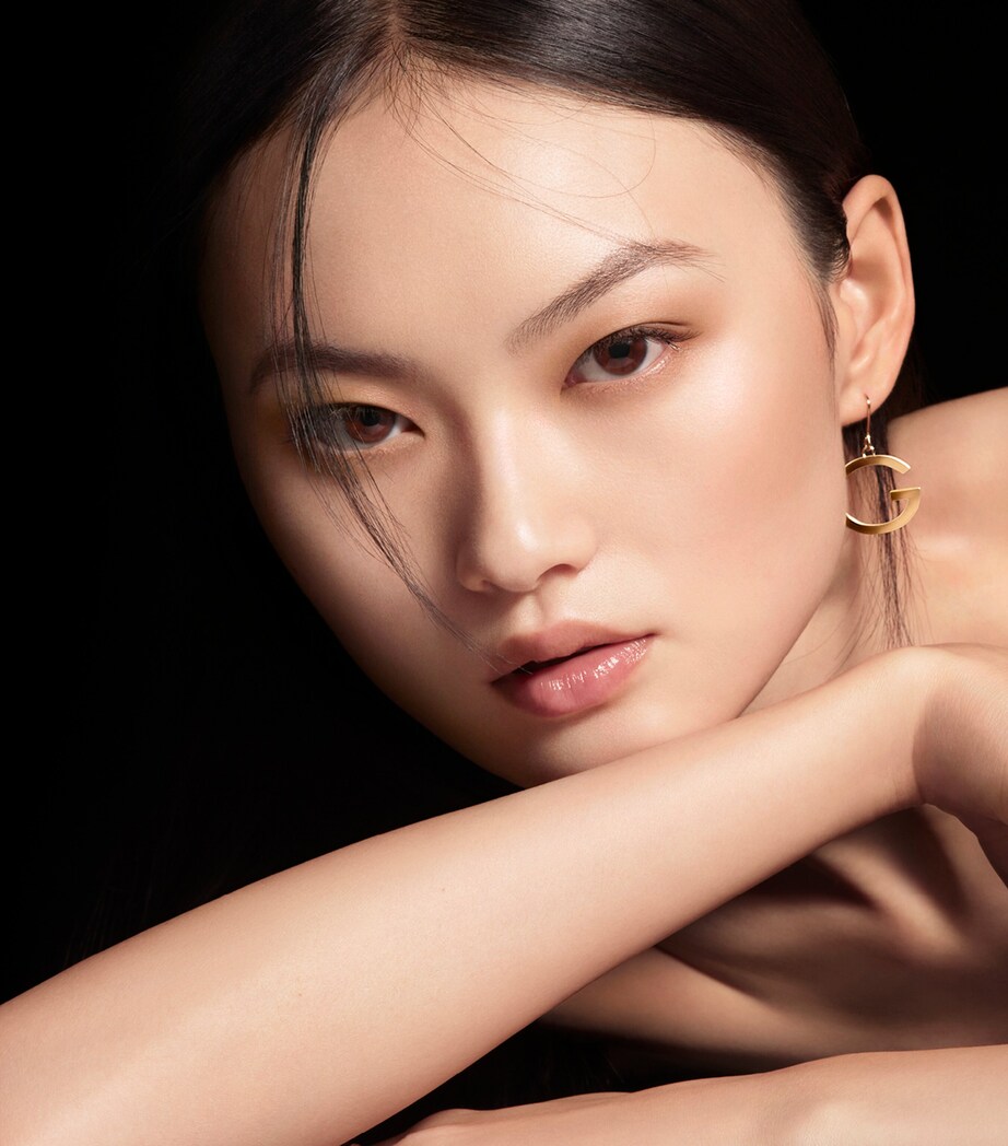 Guerlain Parure Gold Skin Control Matte Compact Foundation Image 3