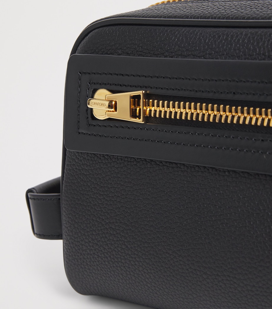 Leather Wash Bag NAA Image 3