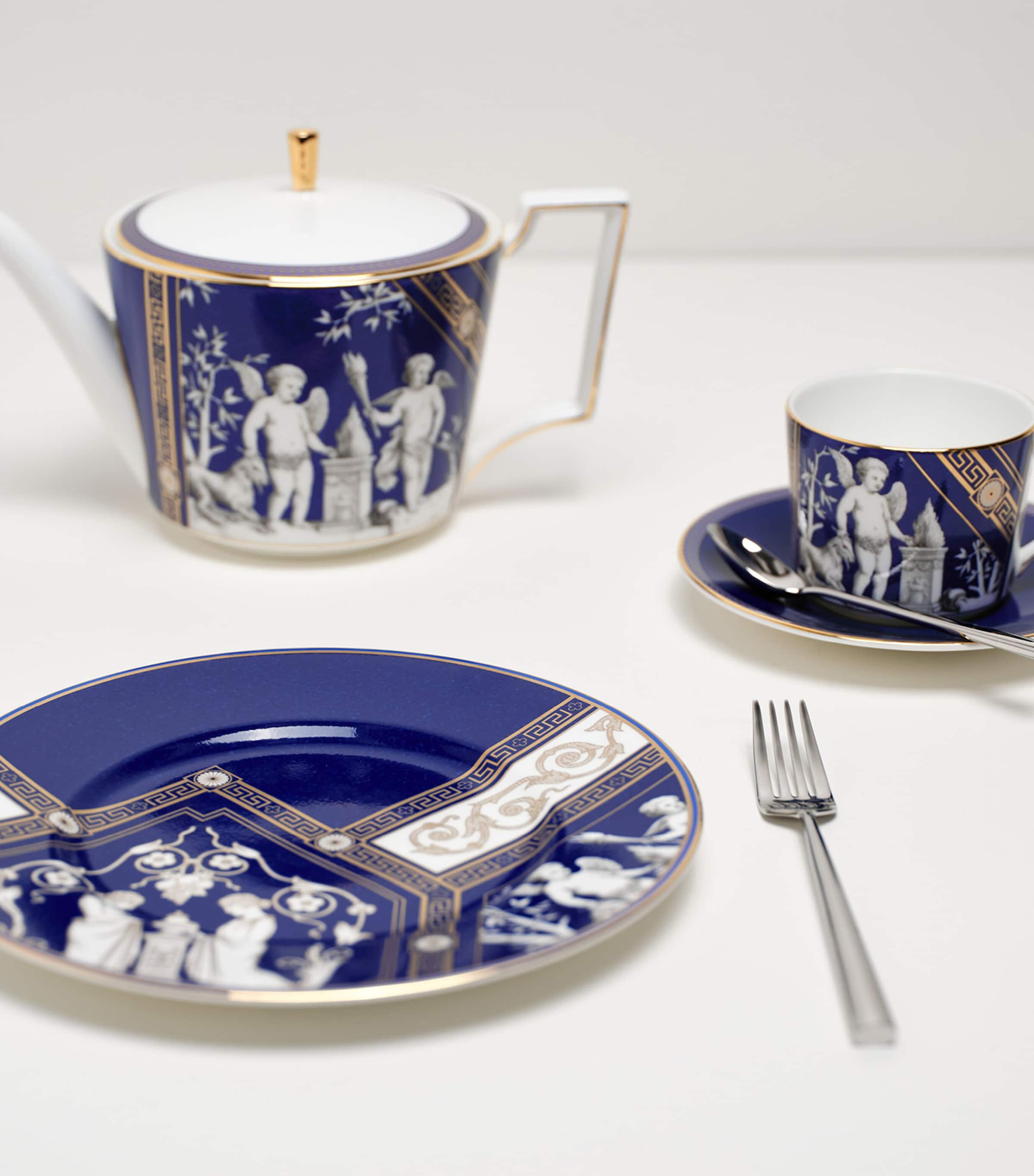 3-Piece Renaissance Tea Set BLUE Image 2