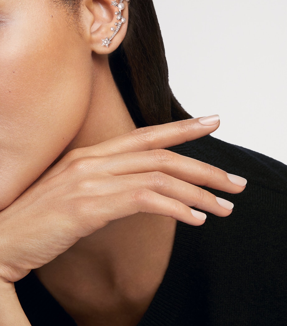 White Gold, Diamond and Pearl Comète Perlée Crawling Single Earring WHITE Image 2