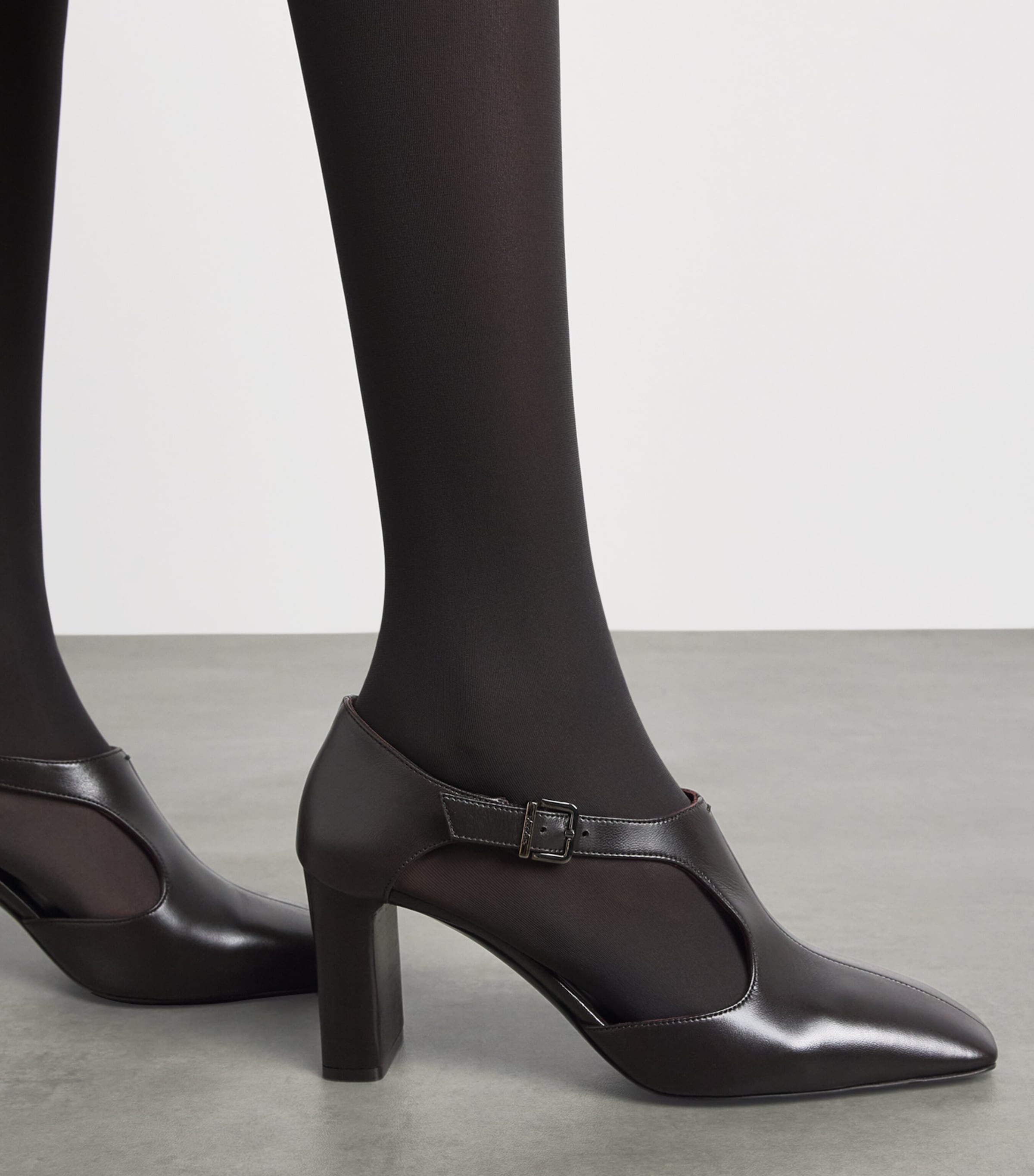 Max Mara Nappa Leather Cut-Out Pumps 75 Dark Brown Image 2