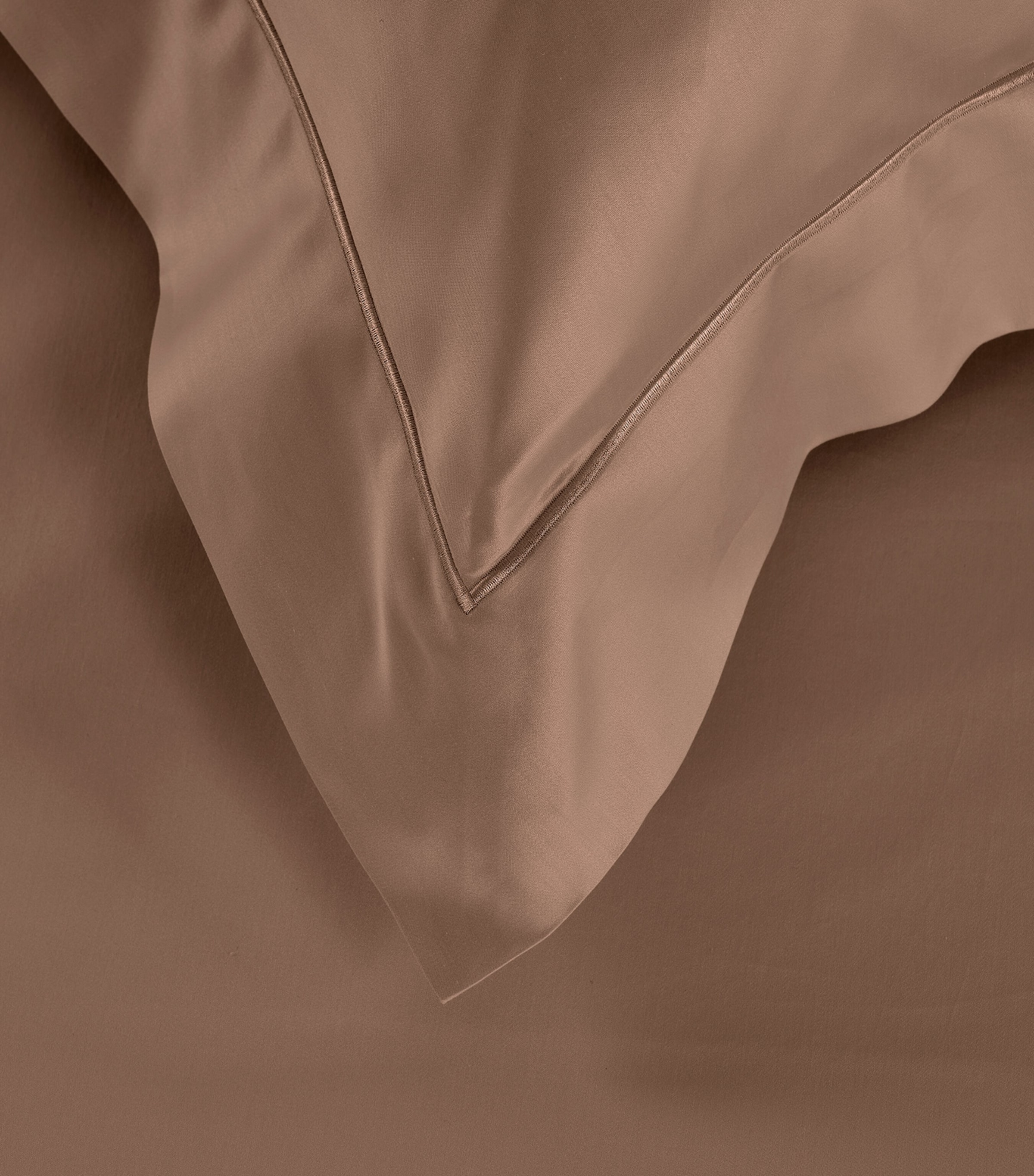Celso De Lemos Bourdon Super King Duvet Cover (260cm x 220cm) Amande Image 2