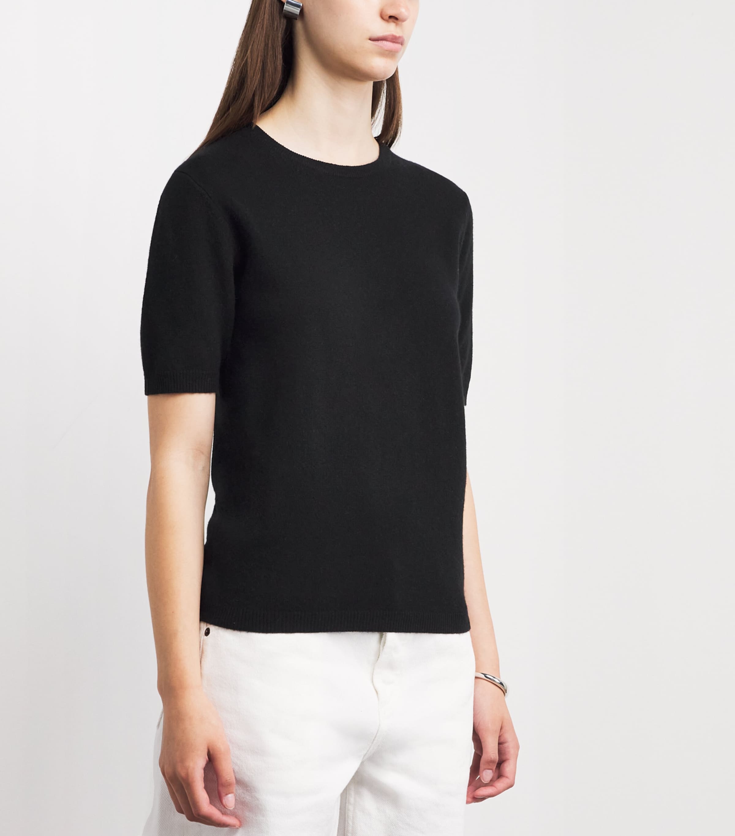 Soft Goat Womens Cashmere Short-Sleeve Sweater Black Image 4