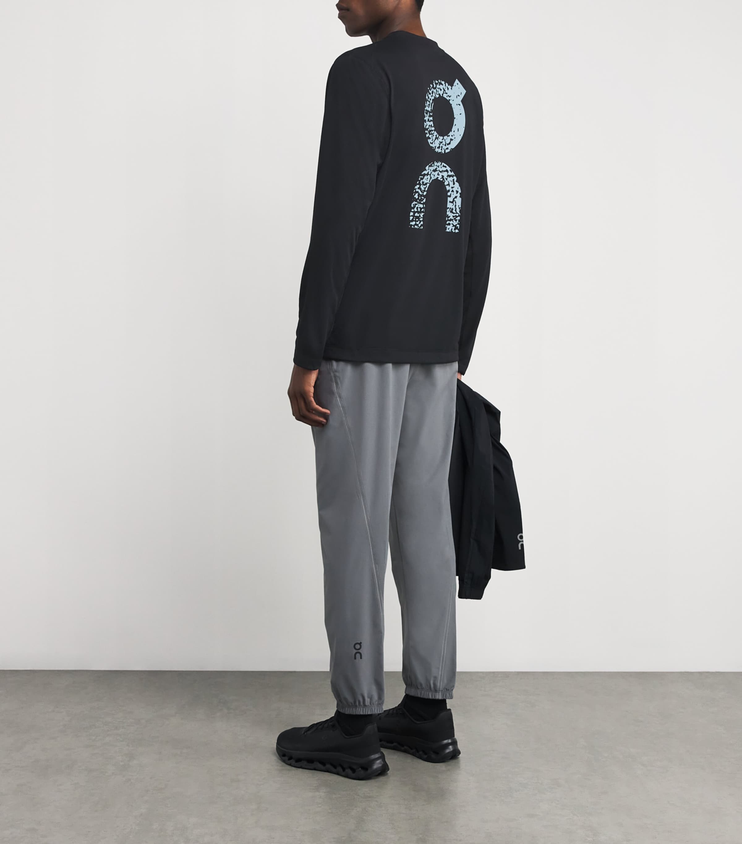 Train Long-Sleeve T-Shirt BLACK Image 2