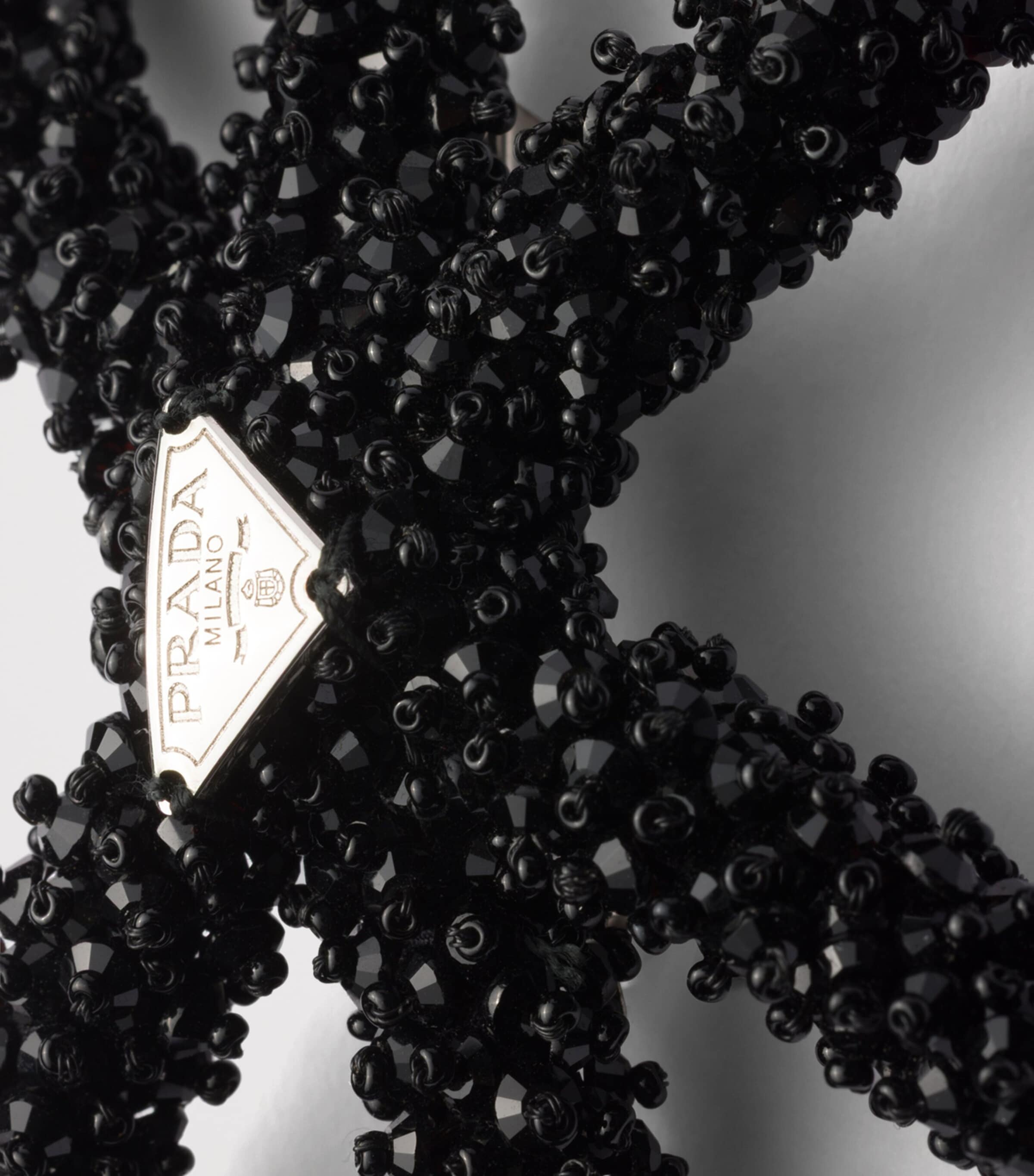 Crystal-Embellished Bow Hair Clip F0002 Image 2