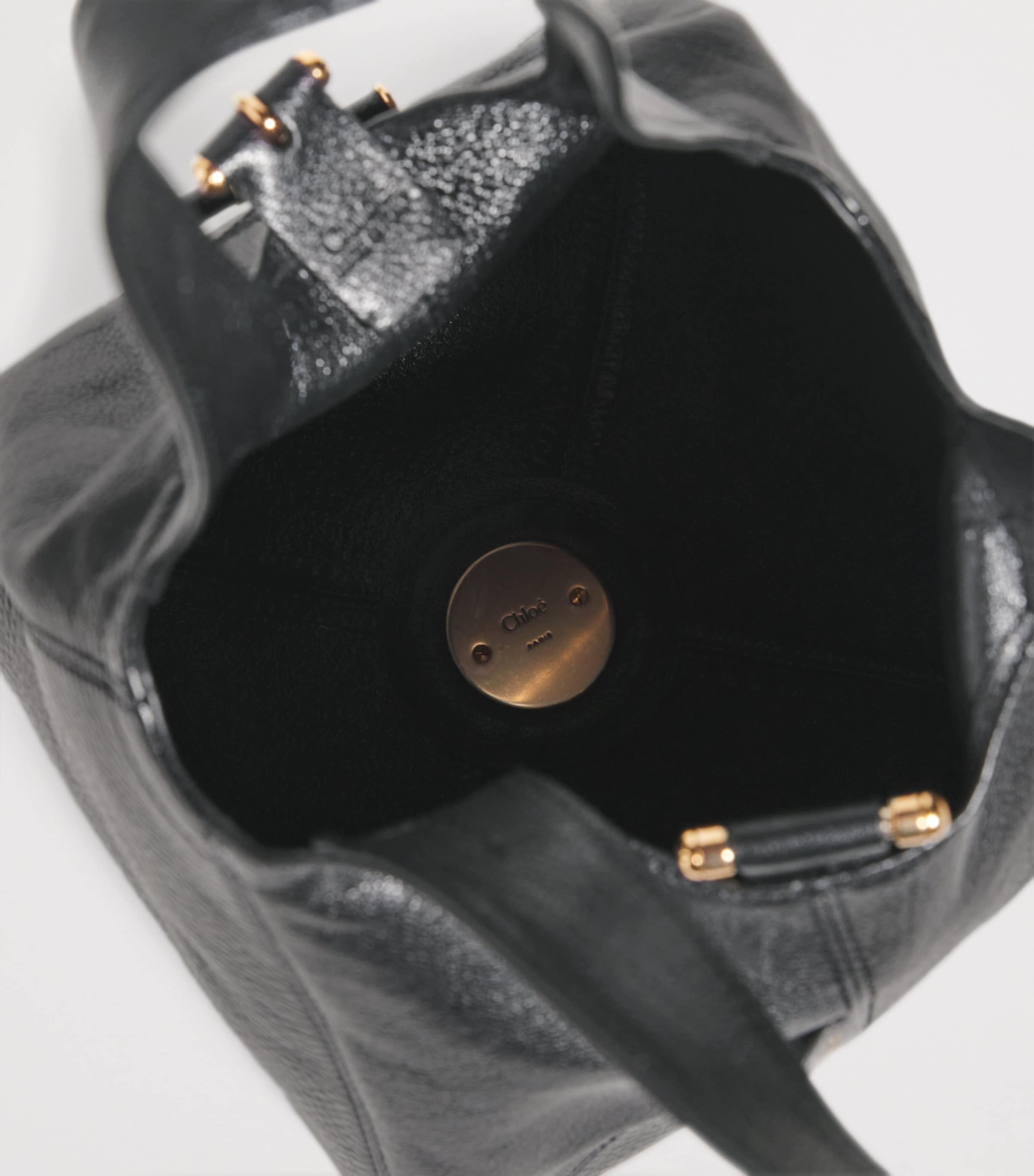 Small Leather Balloon Bucket Bag BLACK Image 4