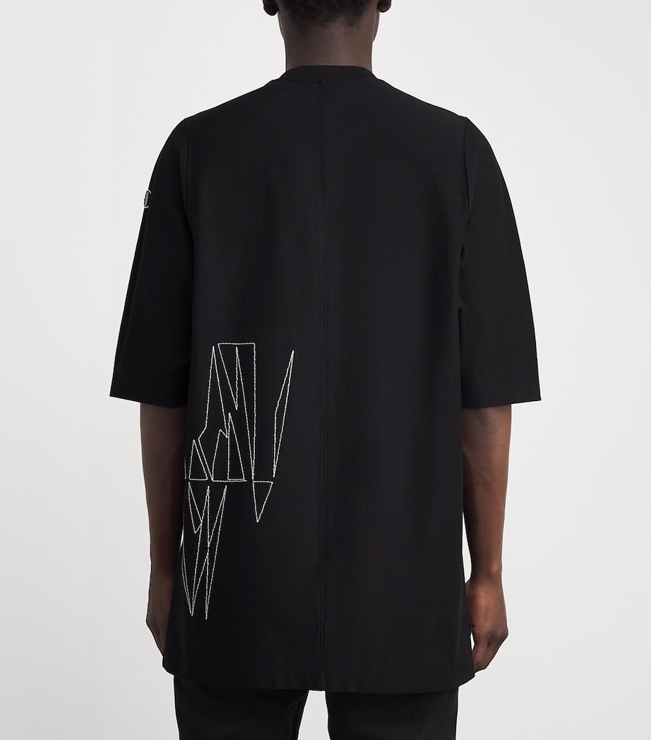 x Moncler Cotton Embroidered Jumbo T-Shirt 999 - BLACK Image 4