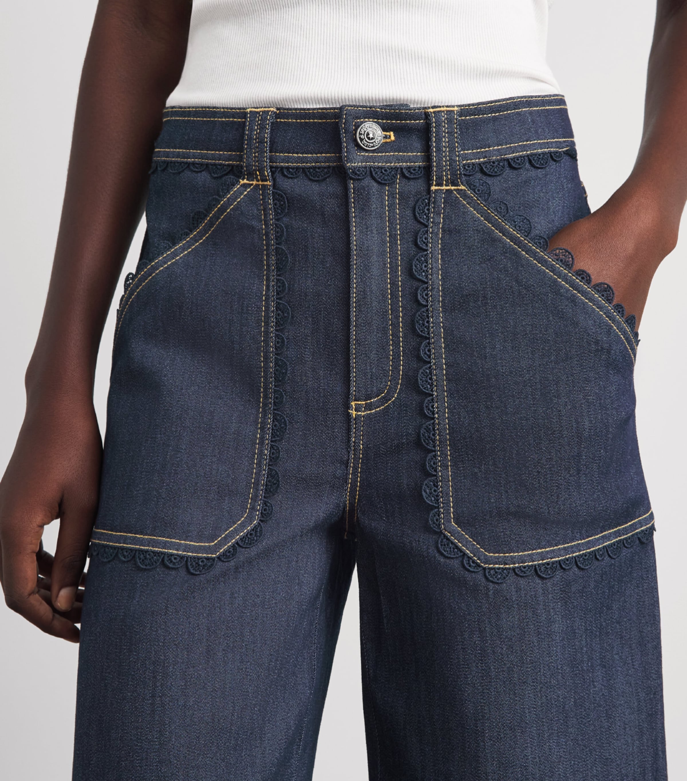 Cinq A Sept Womens Guipure Lace-Trim Benji Jeans Indigo Image 3