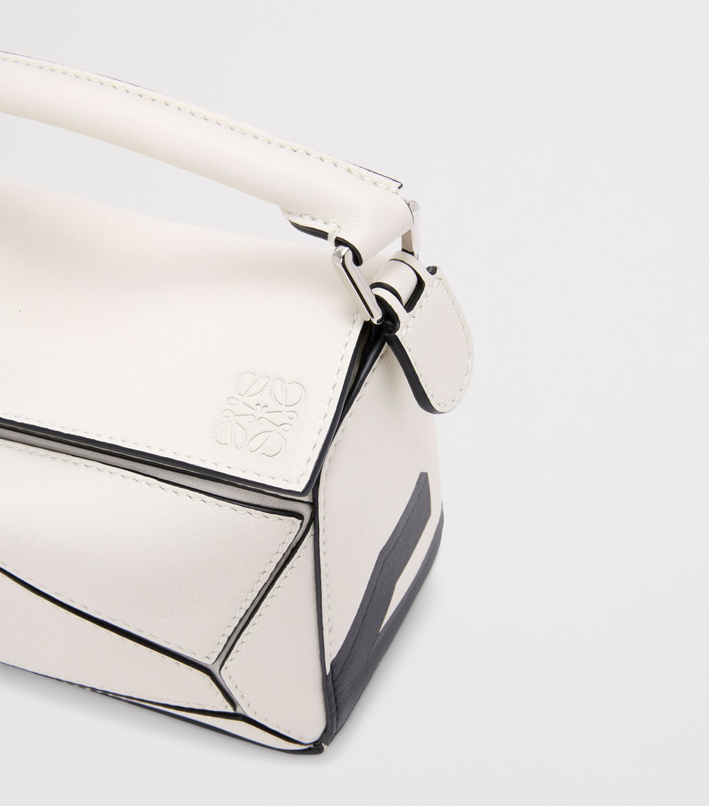 x Louis Wain Mini Leather Puzzle Top-Handle Bag SOFT WHITE Image 7