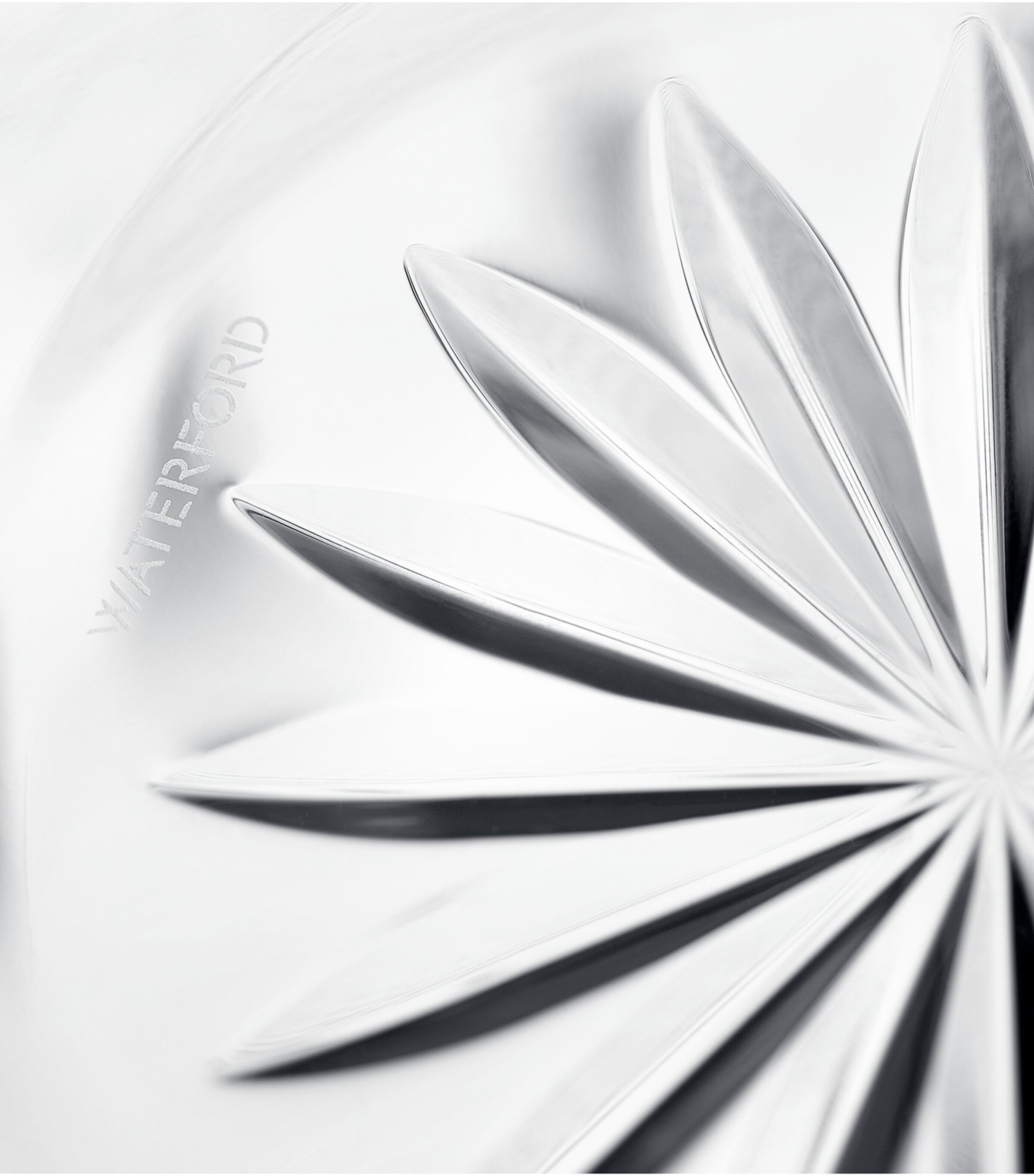 Crystal Lismore Candlesticks (Set of 2) RED Image 5