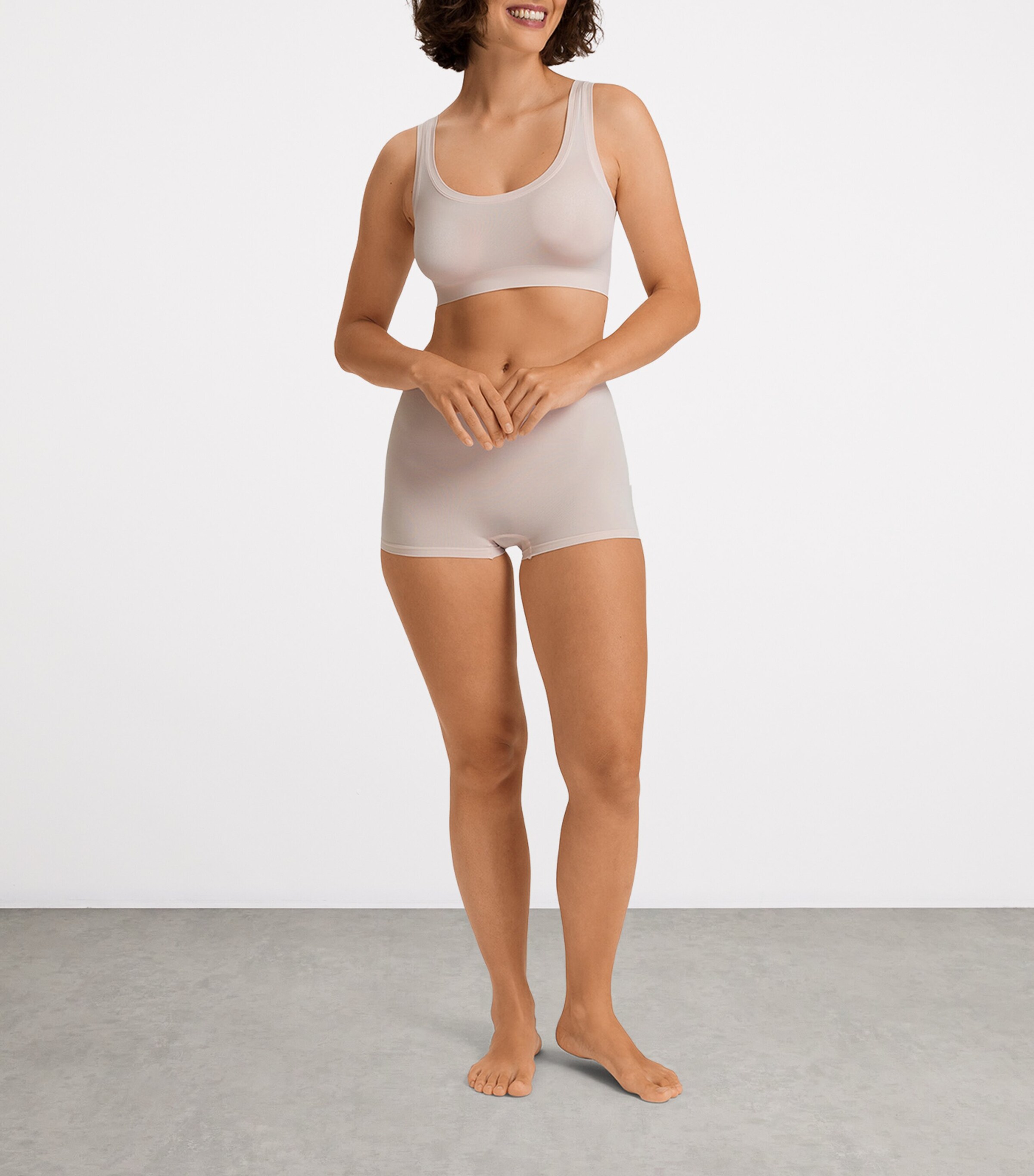 Hanro Touch Feeling Crop Top | Women Clothing | Tops | Crop Tops | Designers | Hanro Hanro Touch Feeling Crop Top | Women Clothing | Tops | Crop Tops | Designers | Hanro
