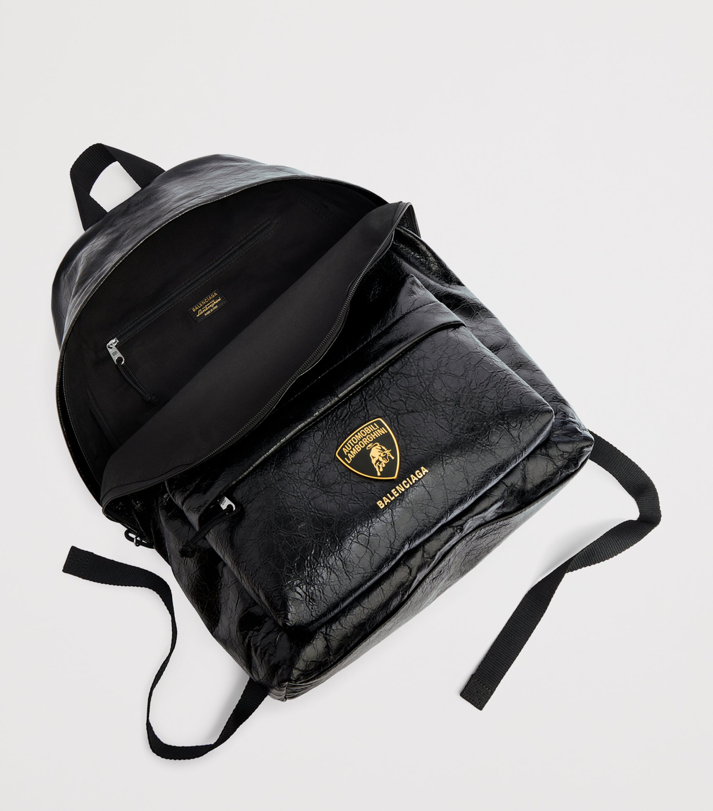 【即納】BALENCIAGA x Automobili Lamborghini Carryバッグ Balenciaga x Automobili Lamborghini Backpack | Harrods US