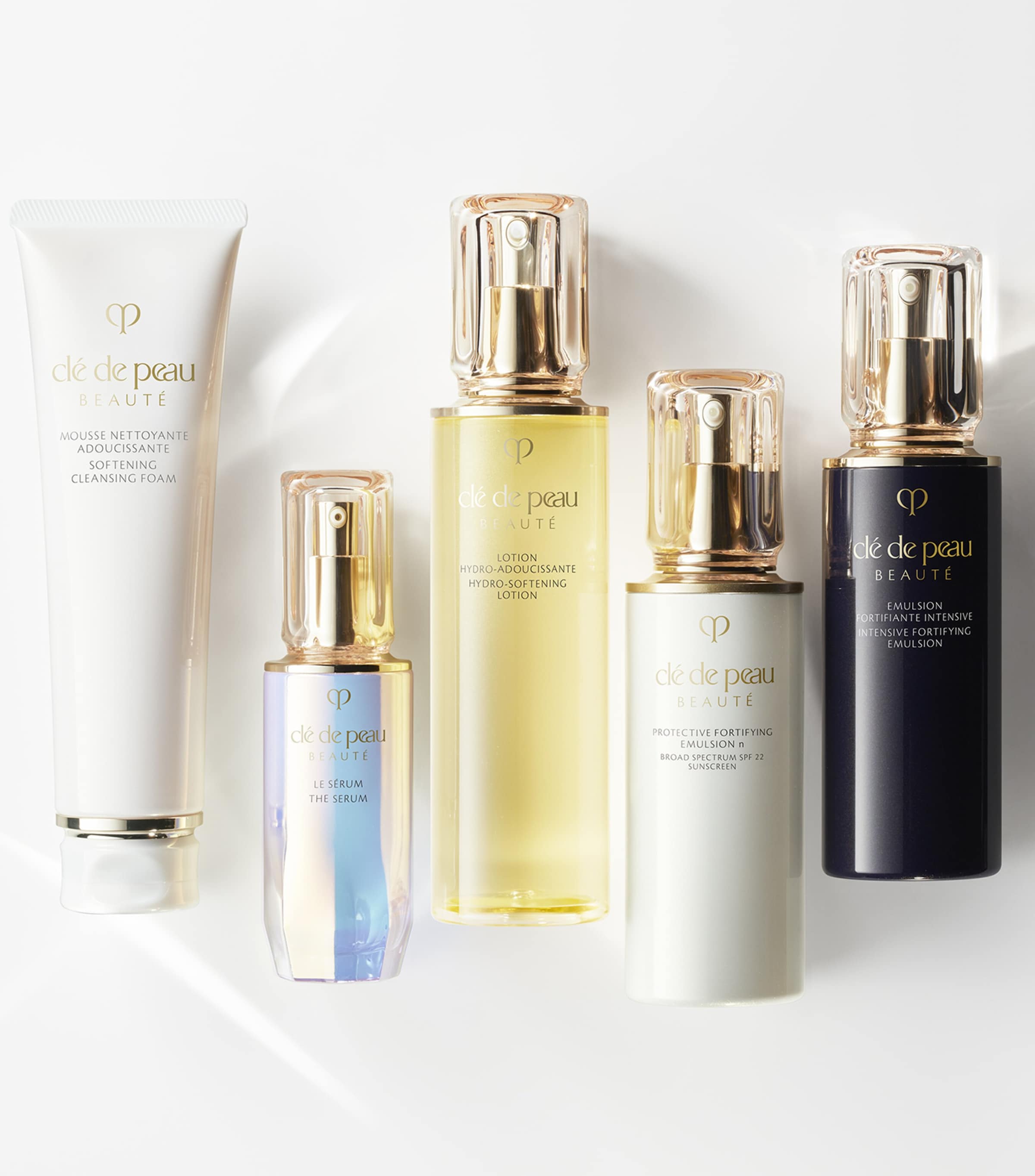 Clarifying Cleansing Foam (125ml) NO COLOUR Image 6