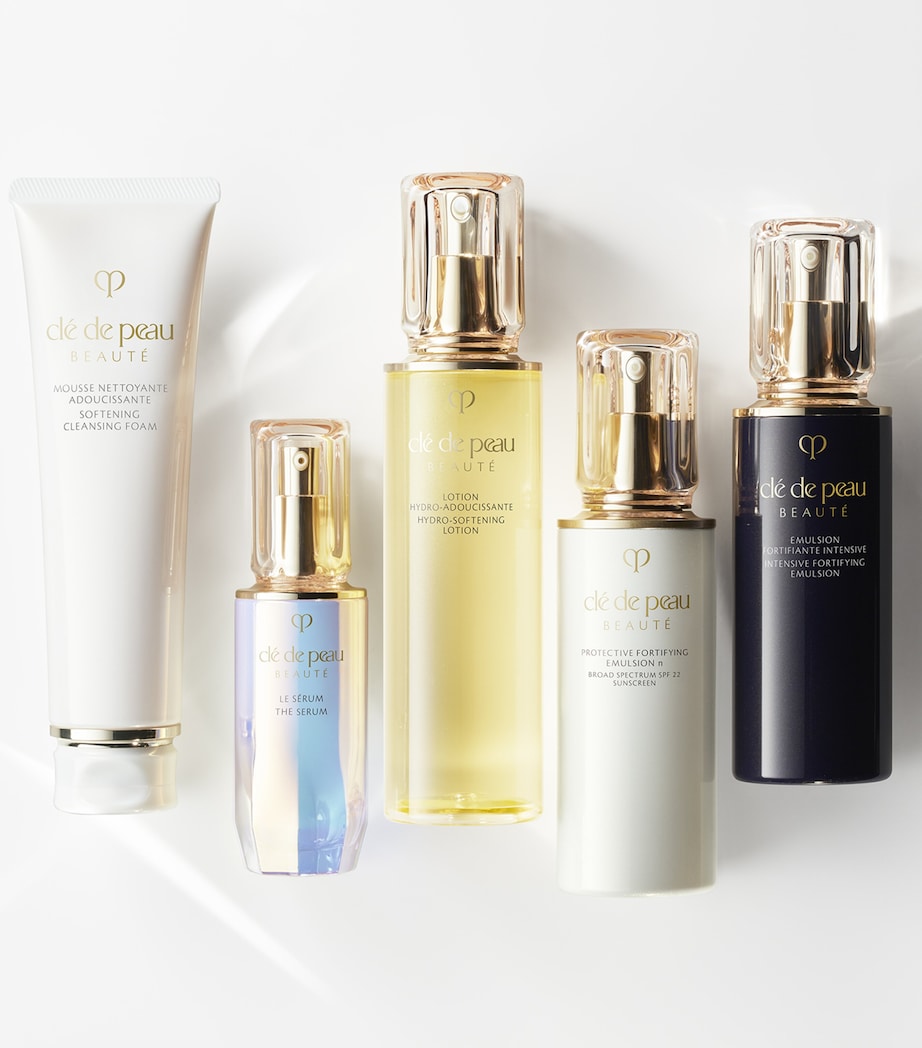 Clarifying Cleansing Foam (125ml) NO COLOUR Image 6