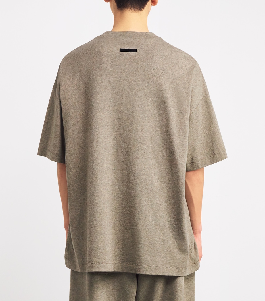 University Crest Logo T-Shirt HEATHER GRAY Image 4