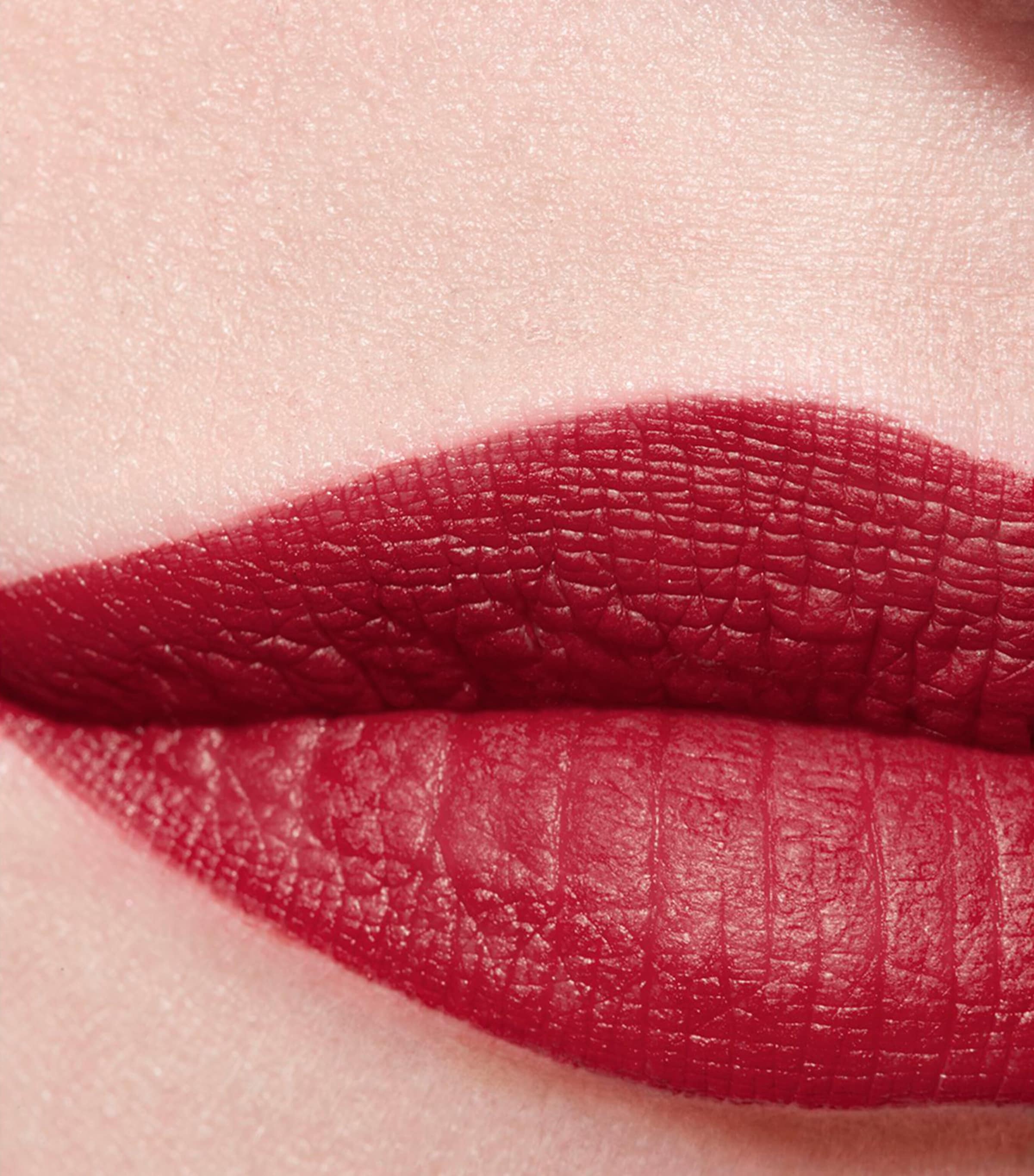 CHANEL ROUGE ALLURE VELVET LIMITED EDITION – Luminous Matte Lip Colour Image 5