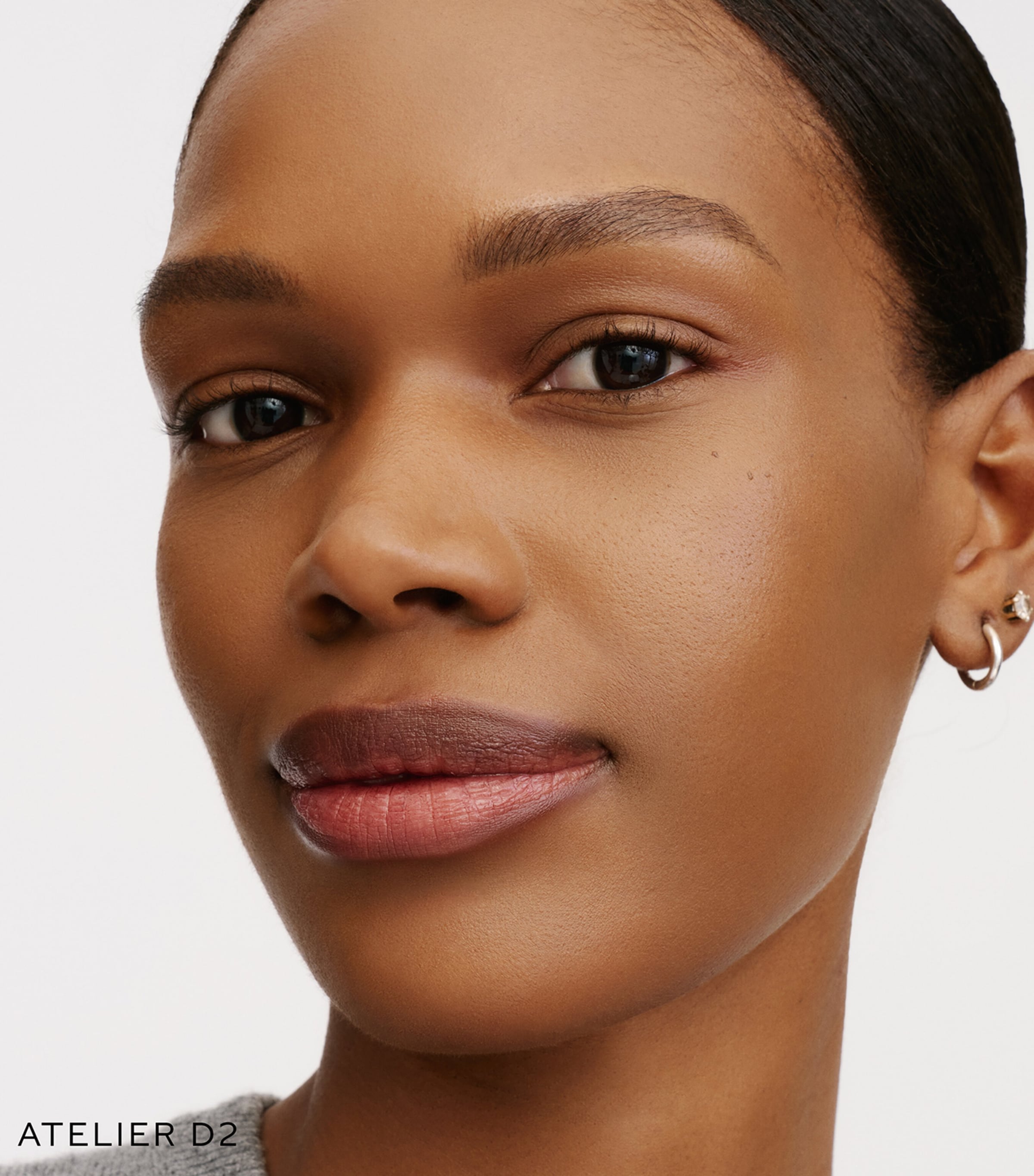 Westman Atelier Suprême Bio-Complex Liquid Foundation Atelier Image 2