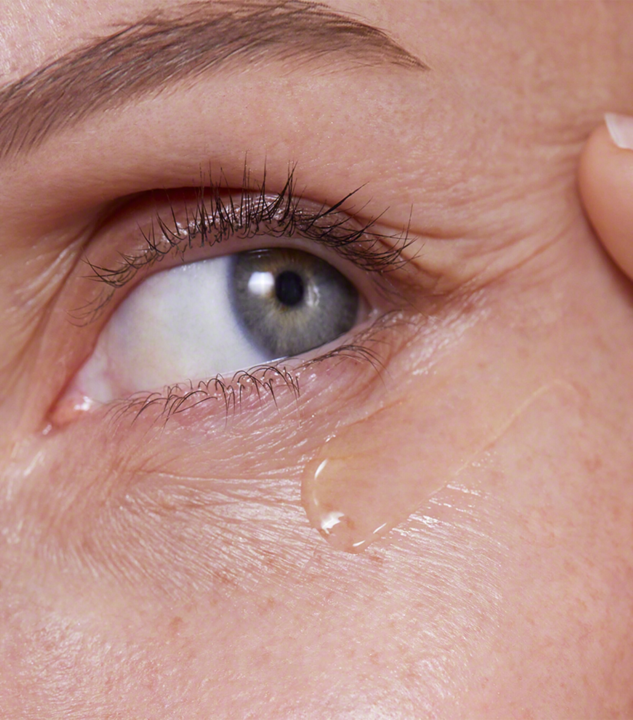 V-Firm Eye Cream (15ml) NO COLOUR Image 6