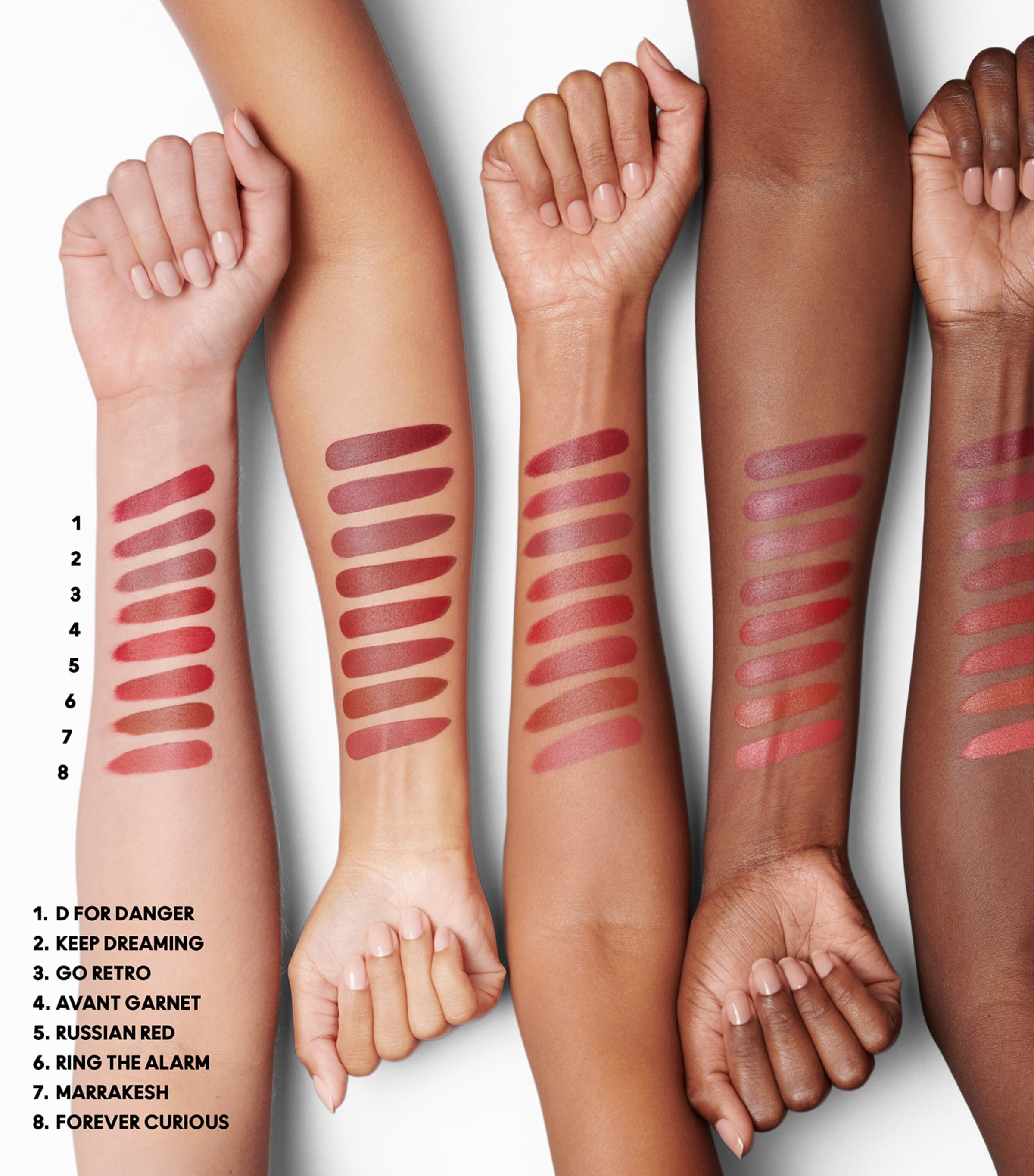 MACximal Silky Matte Lipstick AVANT GARNET Image 3