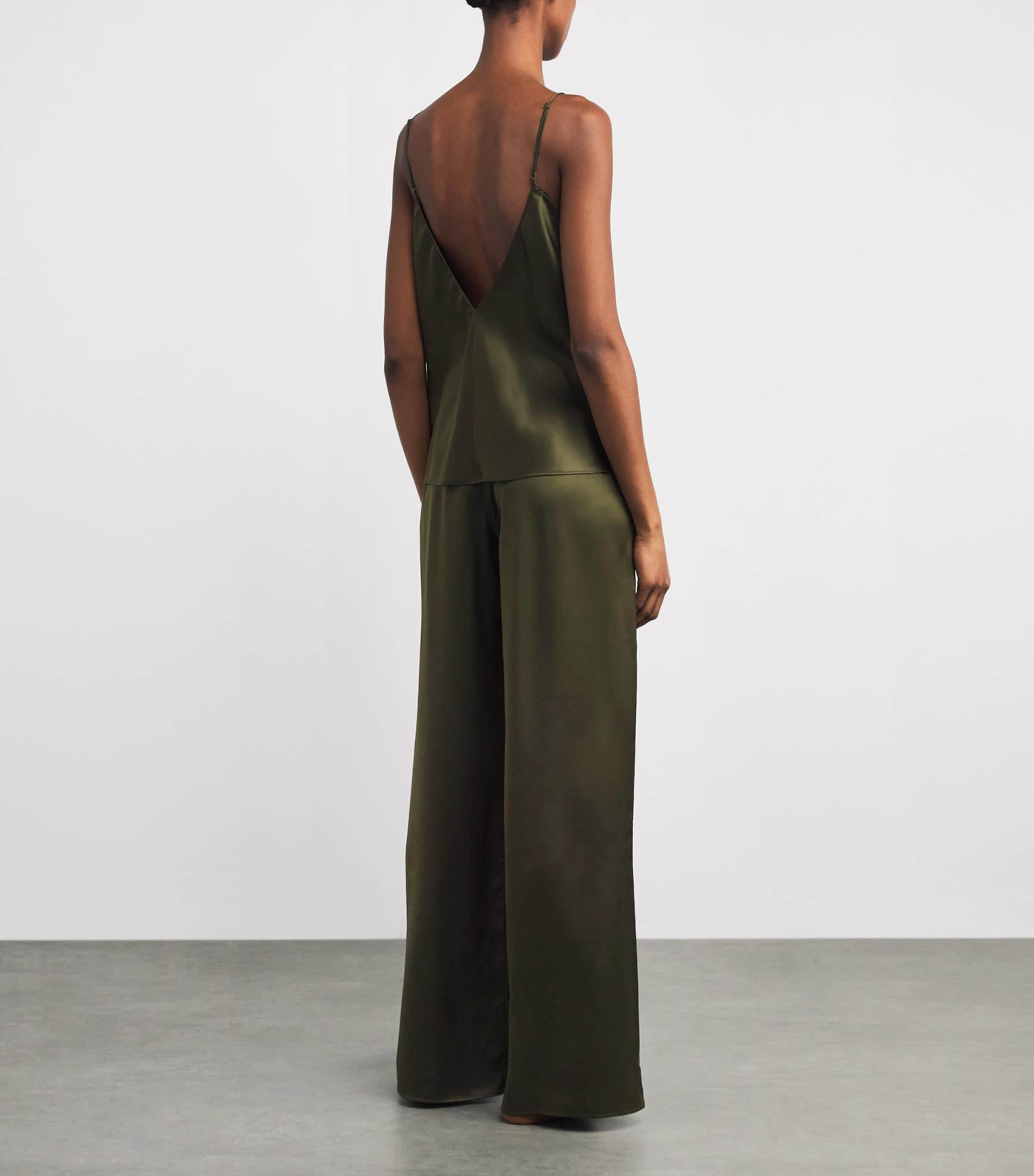 Silk Bliss Pyjama Set IVY Image 3