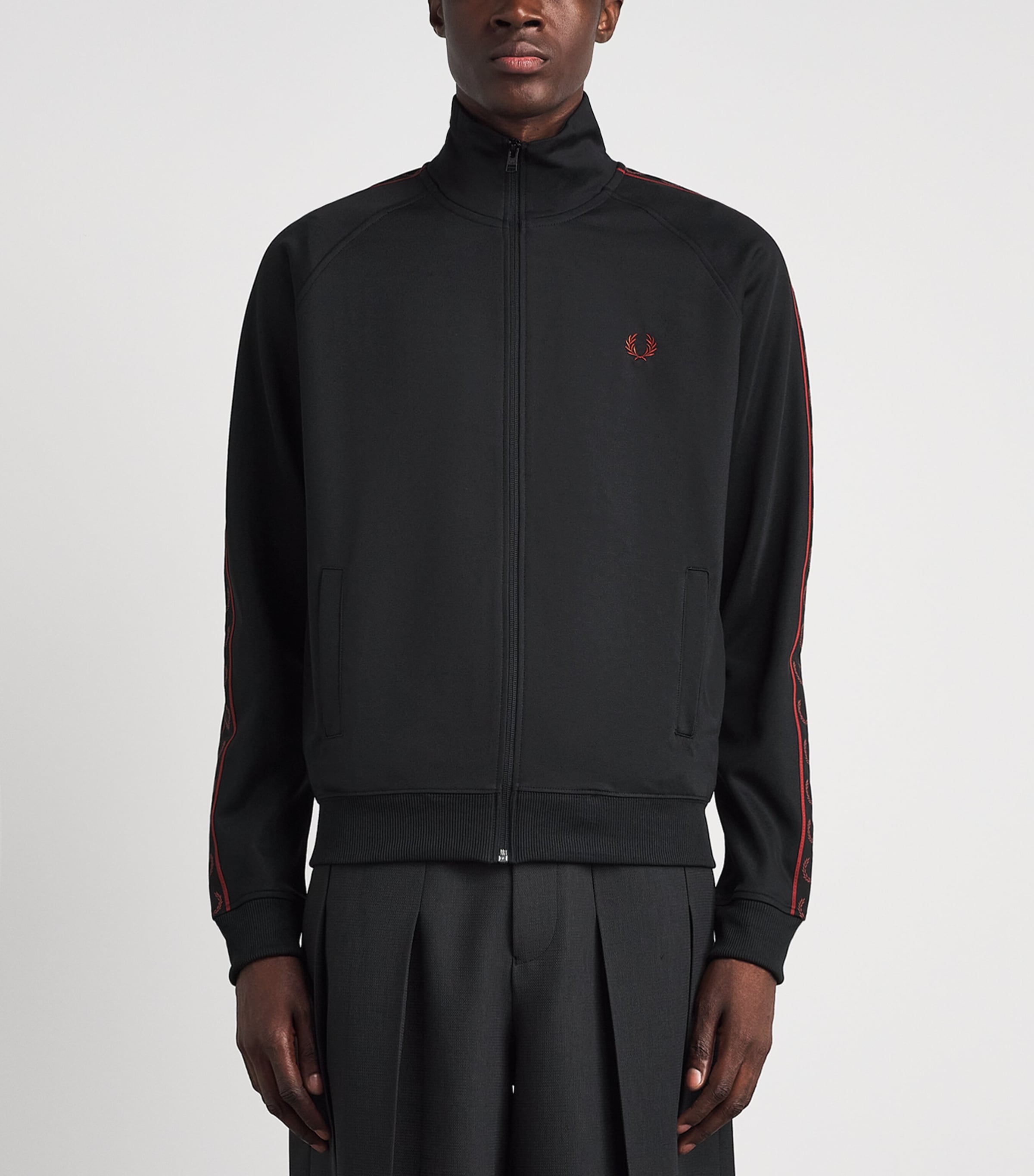 美品　FRED PERRY / Contrast Tape Track JKT Fred Perry Black Contrast Tape Track Jacket | Harrods CH