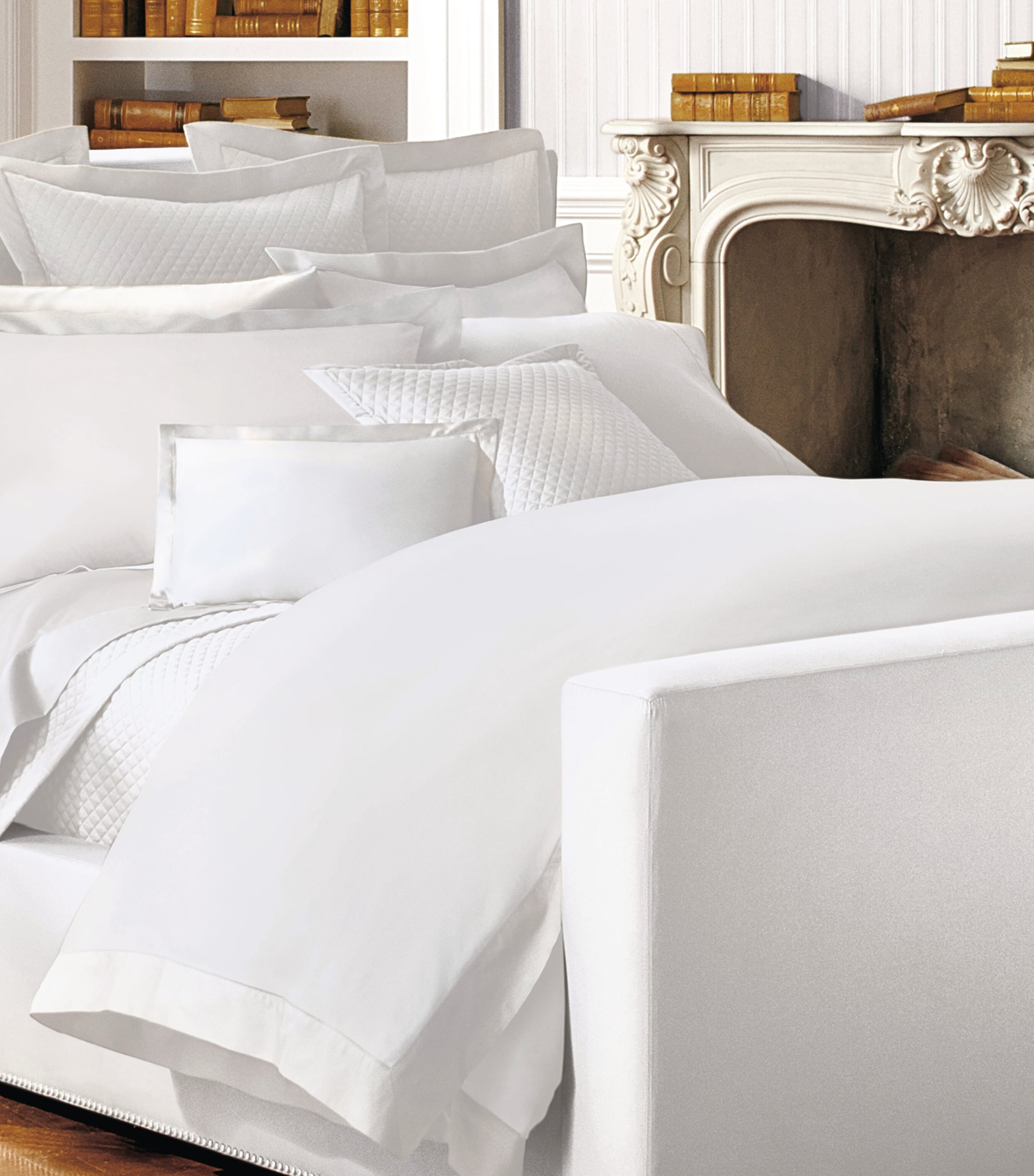 Ralph Lauren Home White Boudoir Cushion Cover 30cm x 40cm Harrods ME