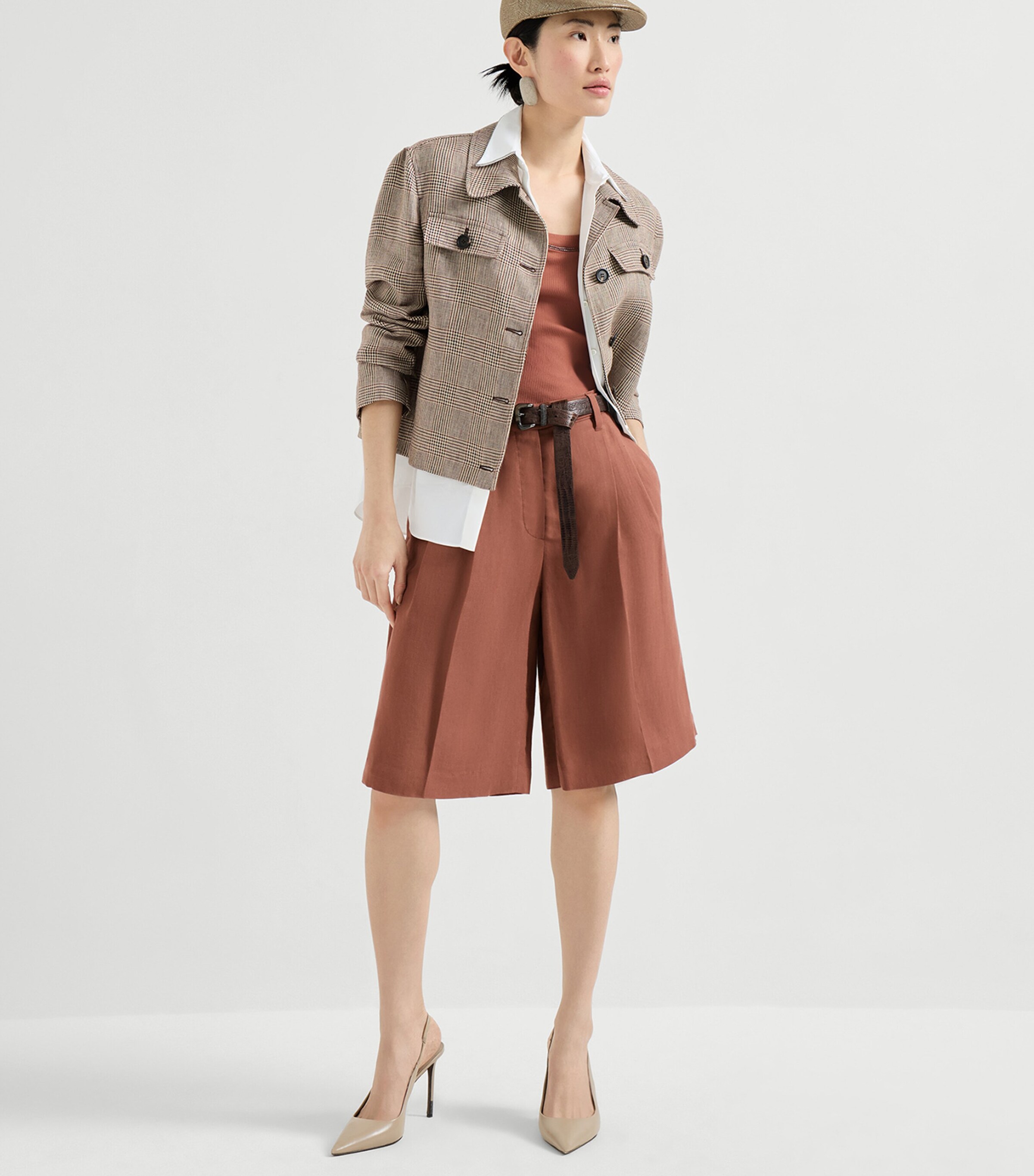 Brunello Cucinelli Womens Twill Pleated Shorts Image 2