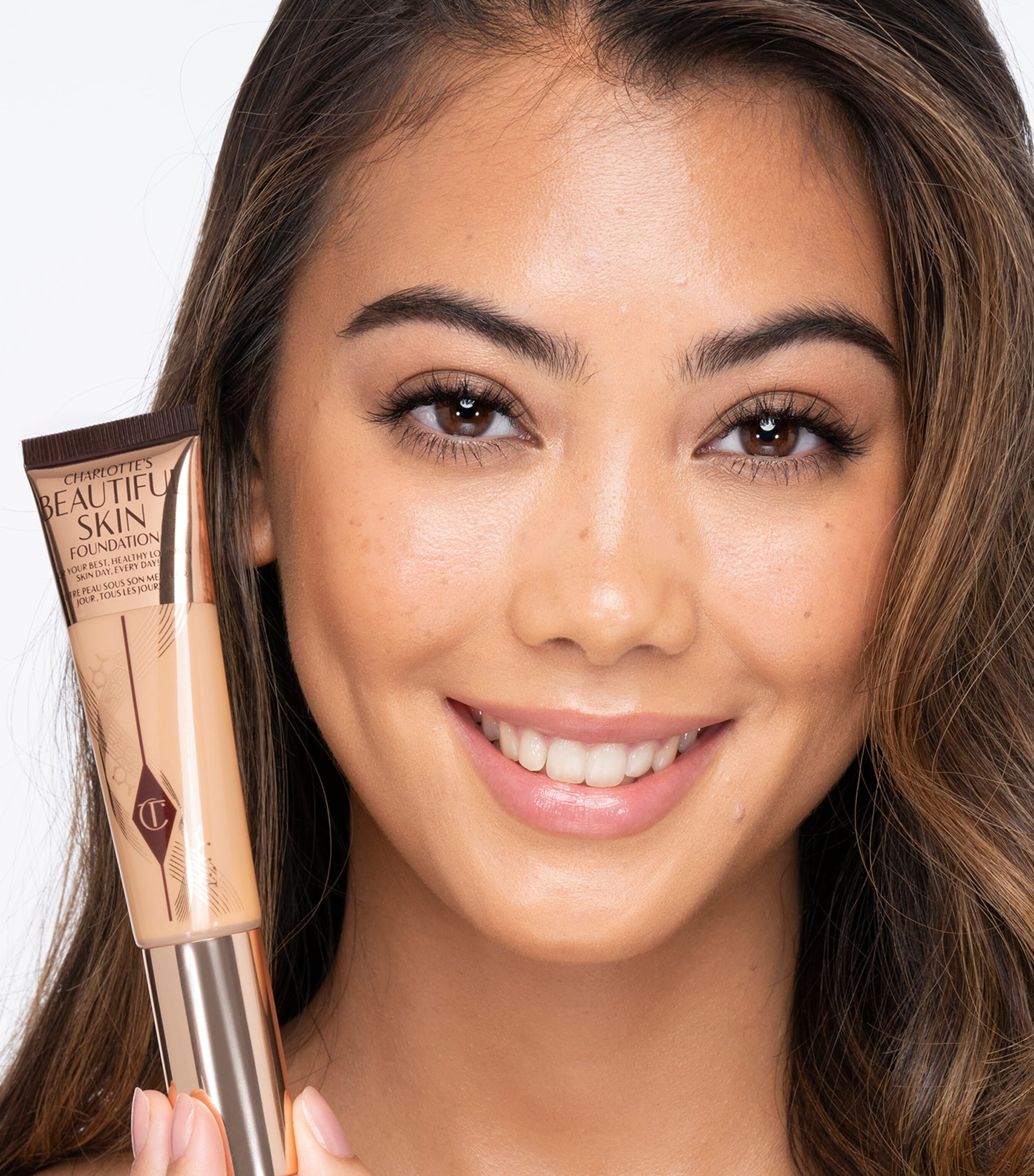 Charlotte's Beautiful Skin Foundation 7 WARM Image 4