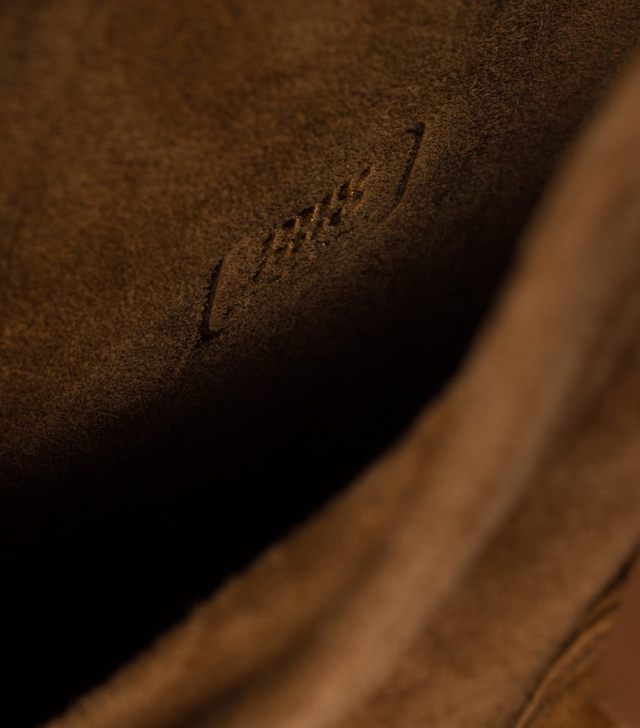 Suede Tassel Tote Bag F0316 Image 4