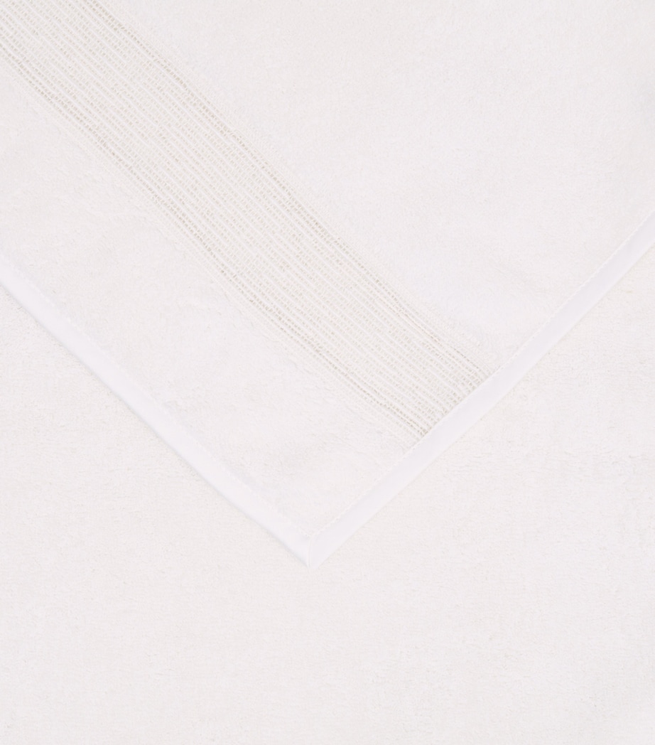 Frette Balance Lace Bath Sheet (100cm x 150cm) Milk Image 6