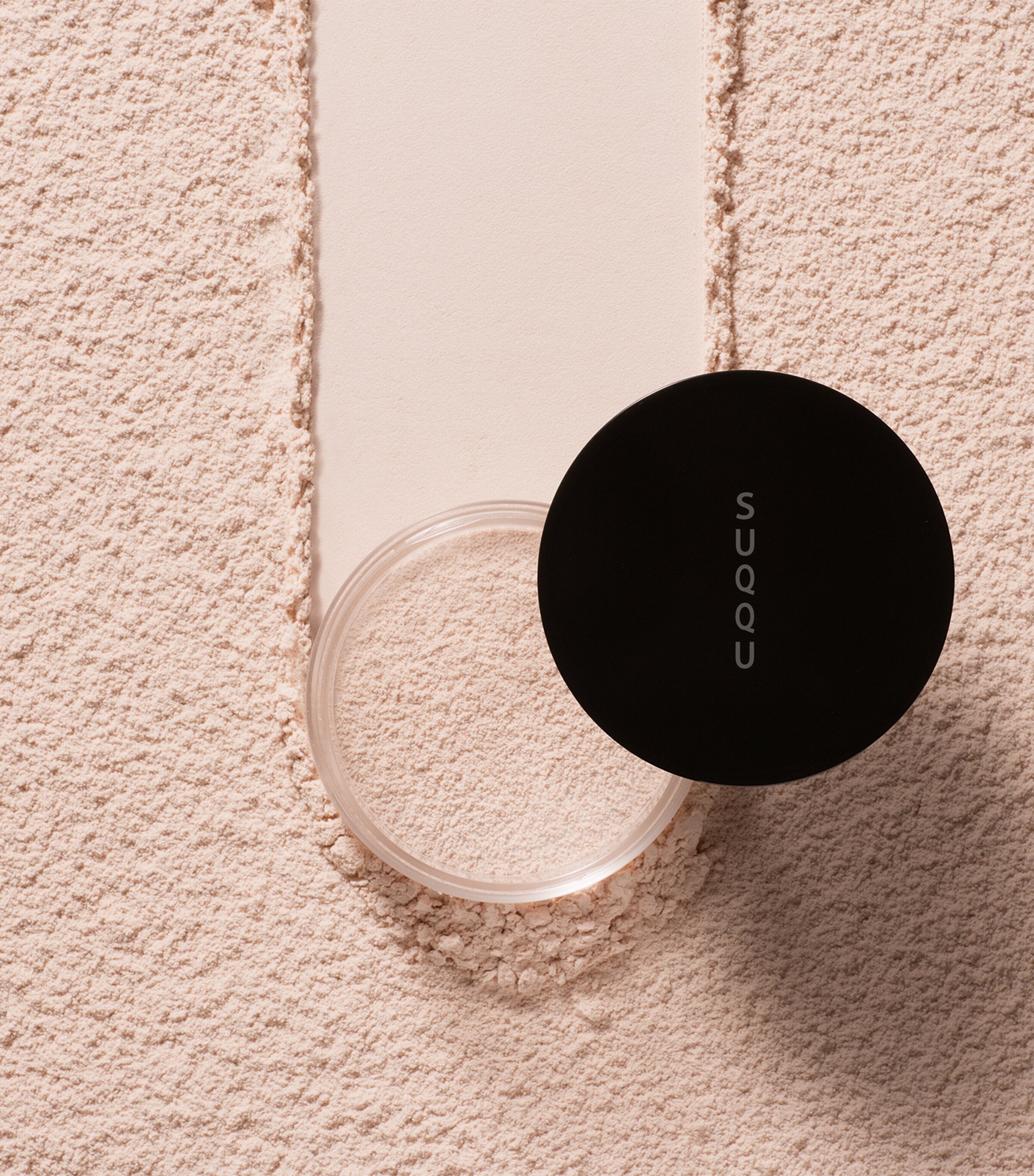 Suqqu Oil-Rich Glow Loose Powder Image 3