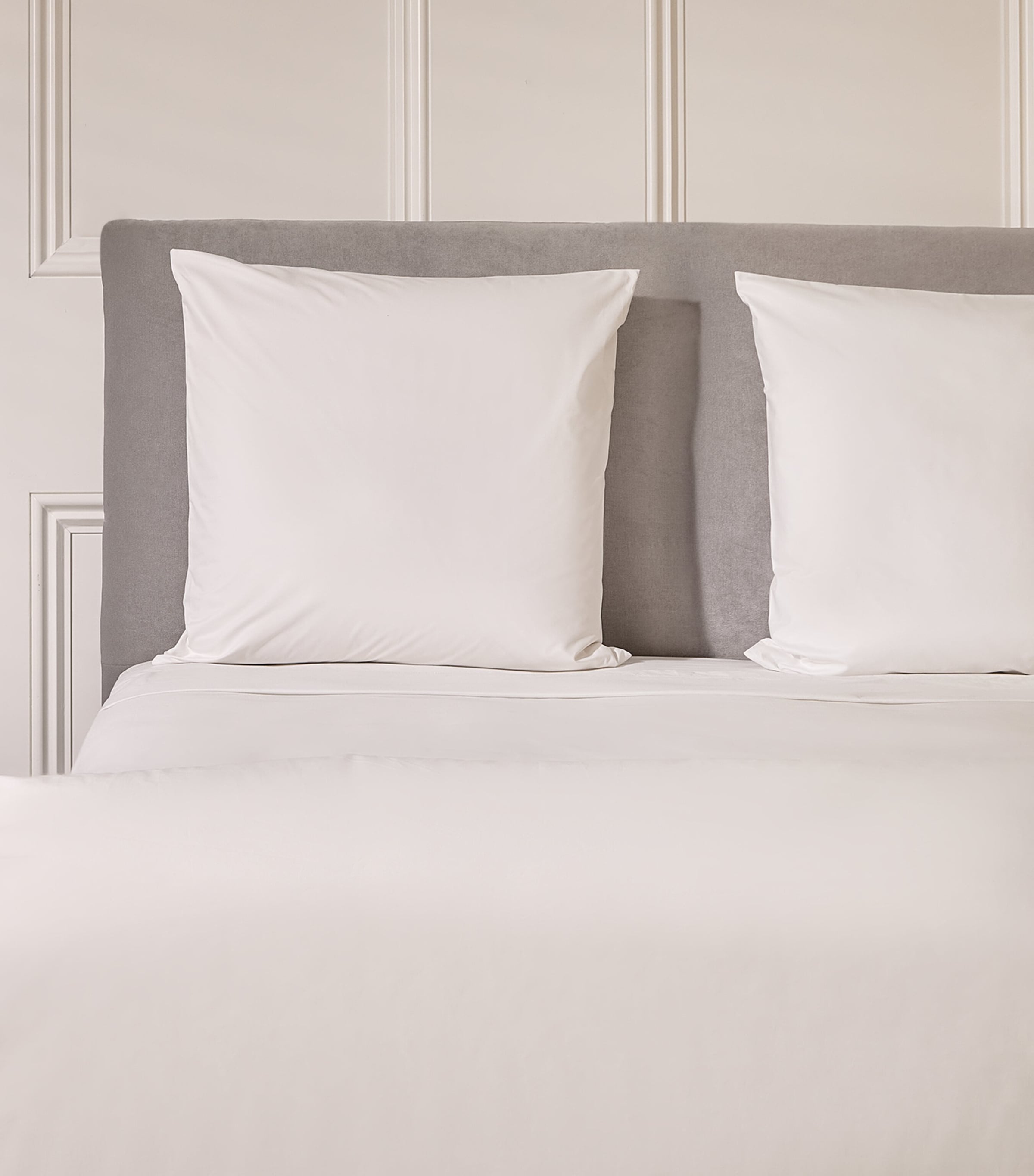Harrods of London Dust Mite Pillowcase Protector Pair (65cm x 65cm) White Image 1
