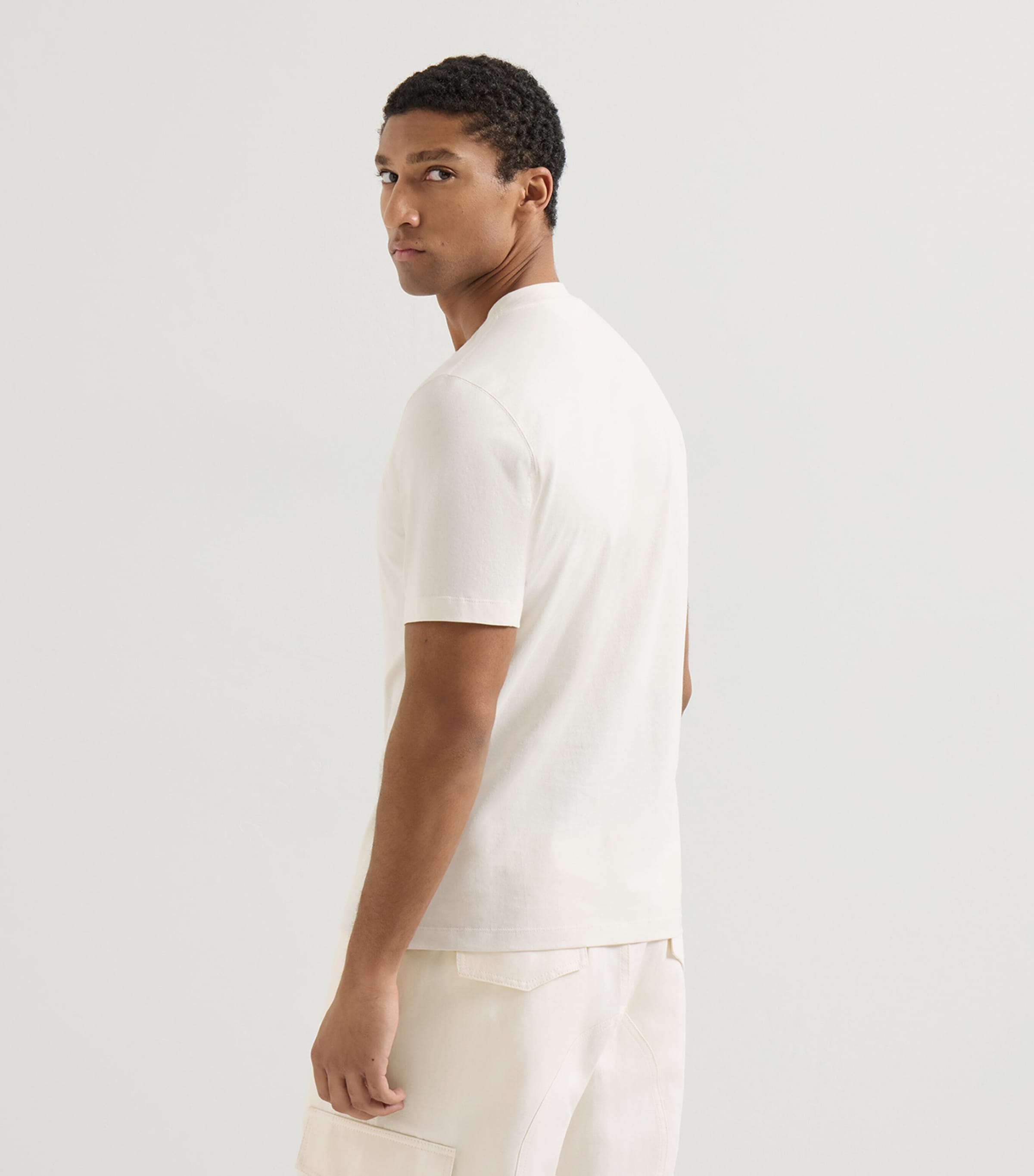 Brunello Cucinelli Mens Neoclassical Print T-Shirt Image 5