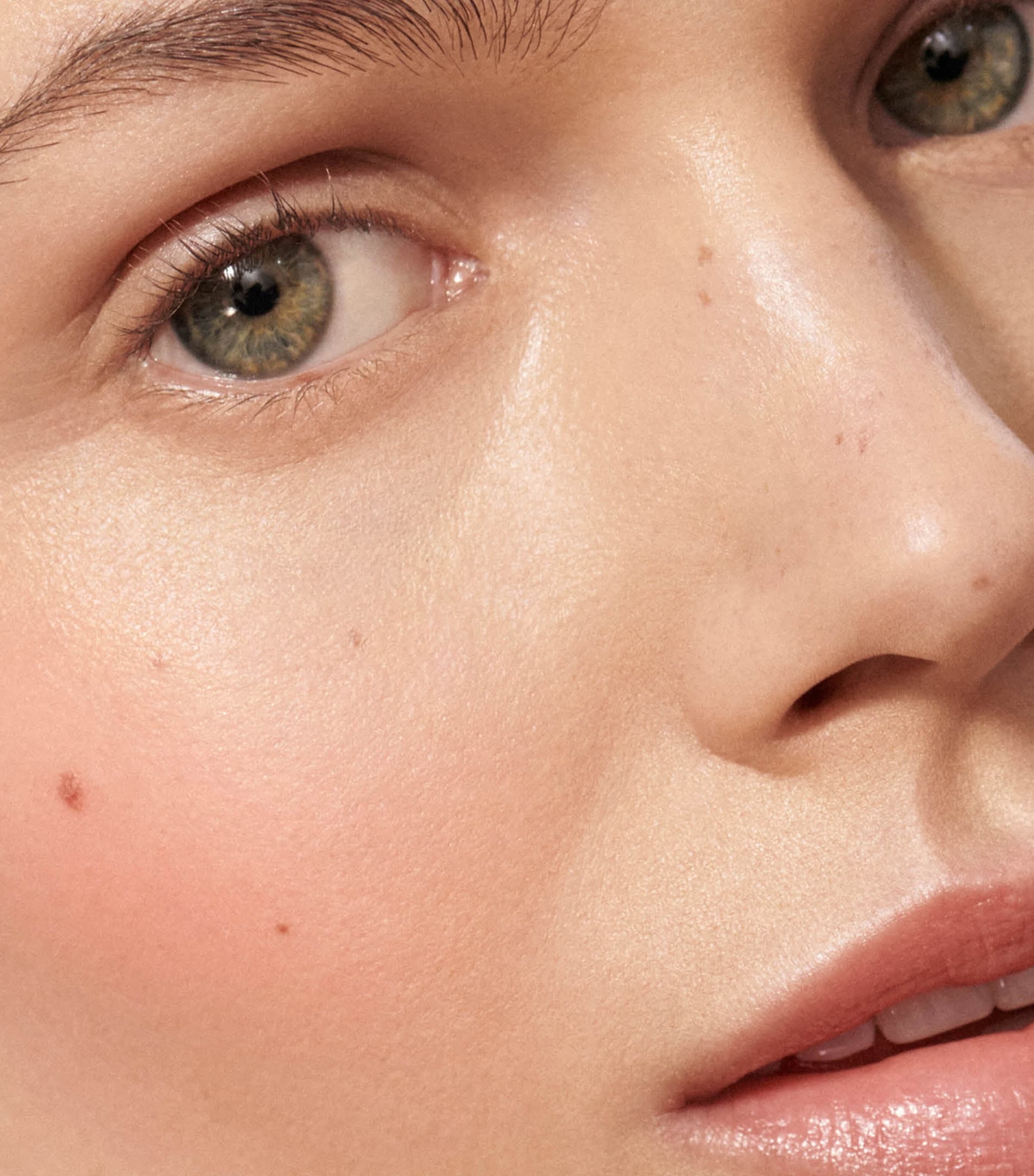 Baby Cheeks Blush Stick MINETTE Image 2