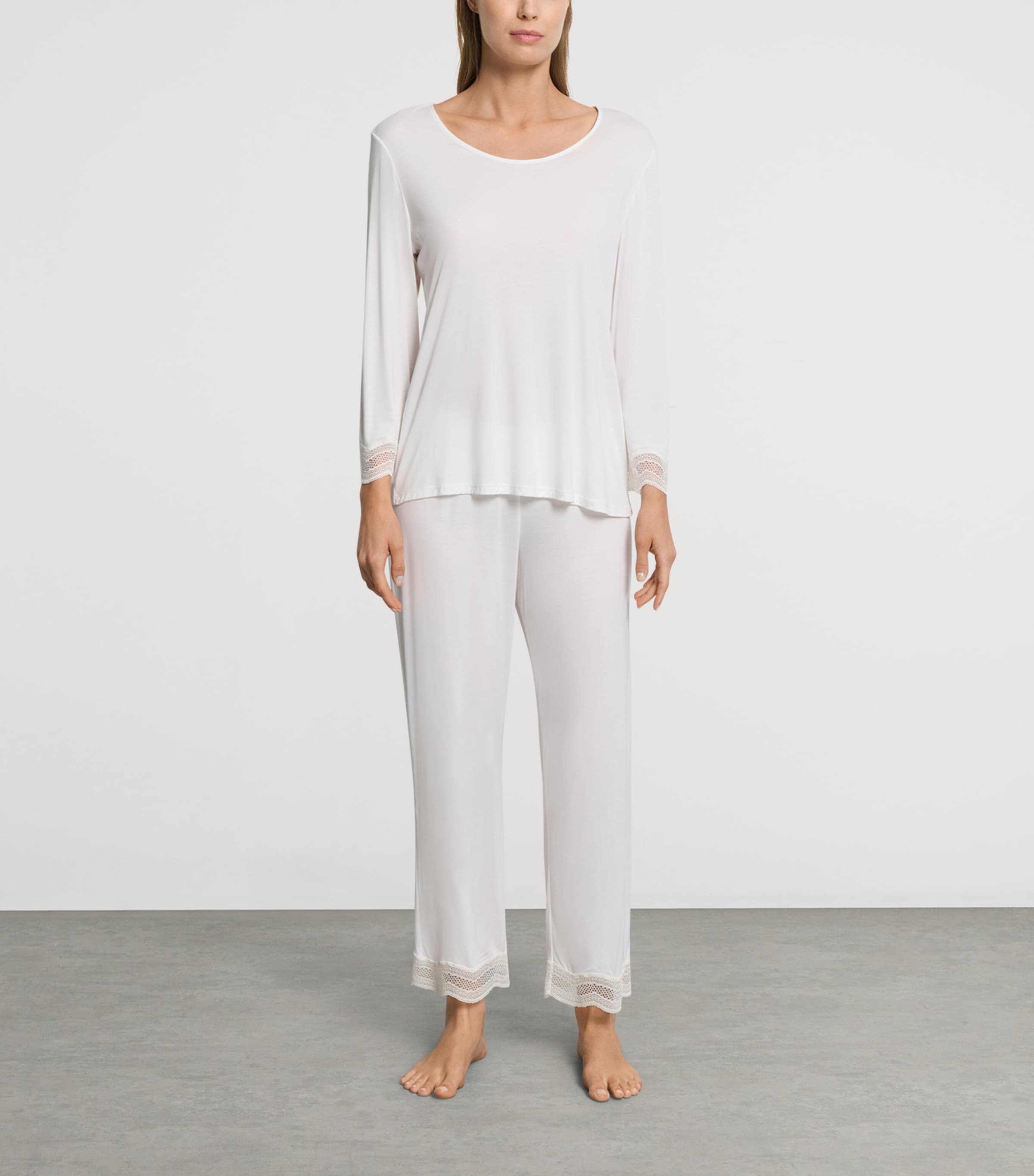 Modal Cira Pyjama Set OFF WHITE Image 2