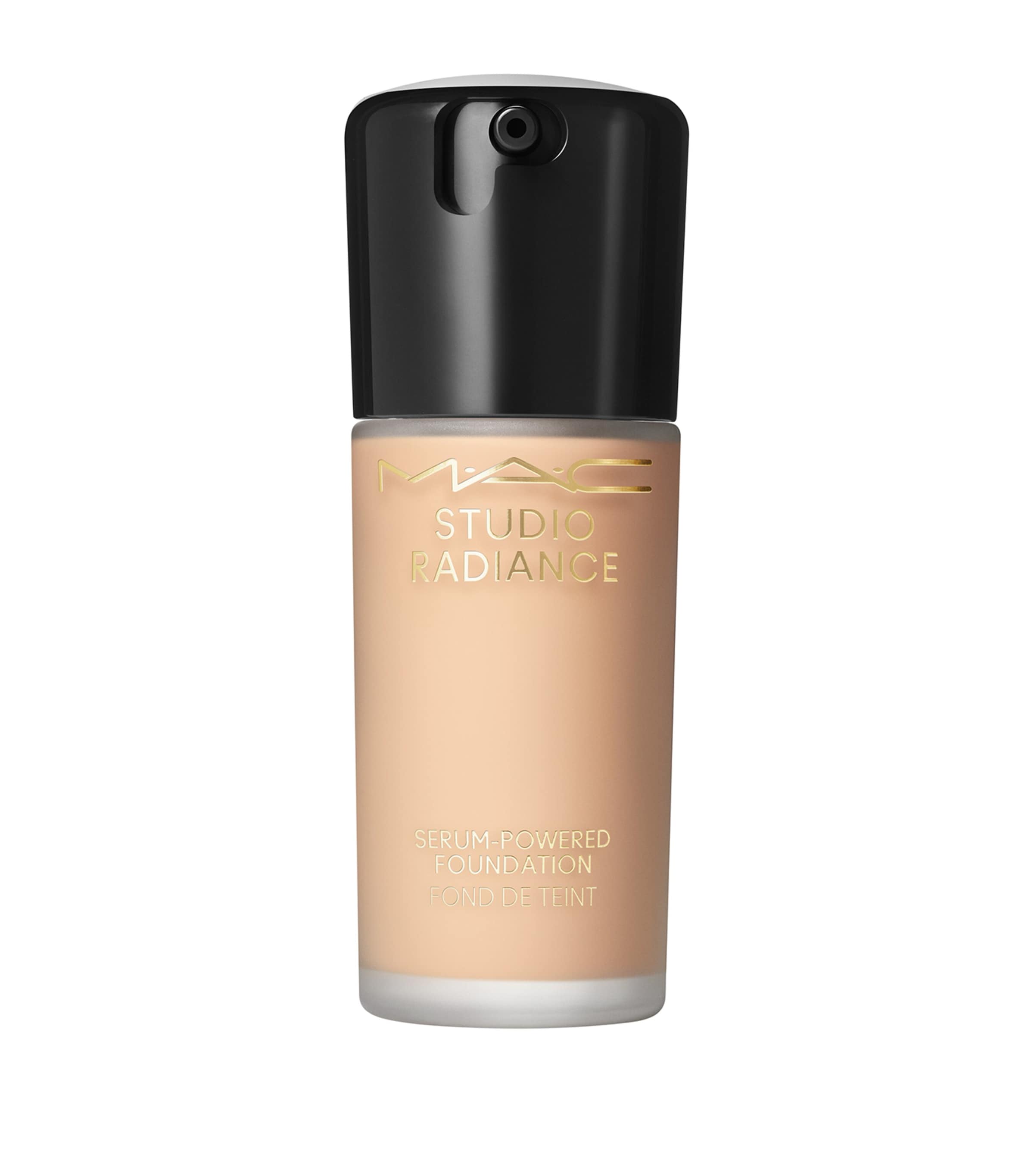 Mac Studio Radiance Serum-powered Foundation