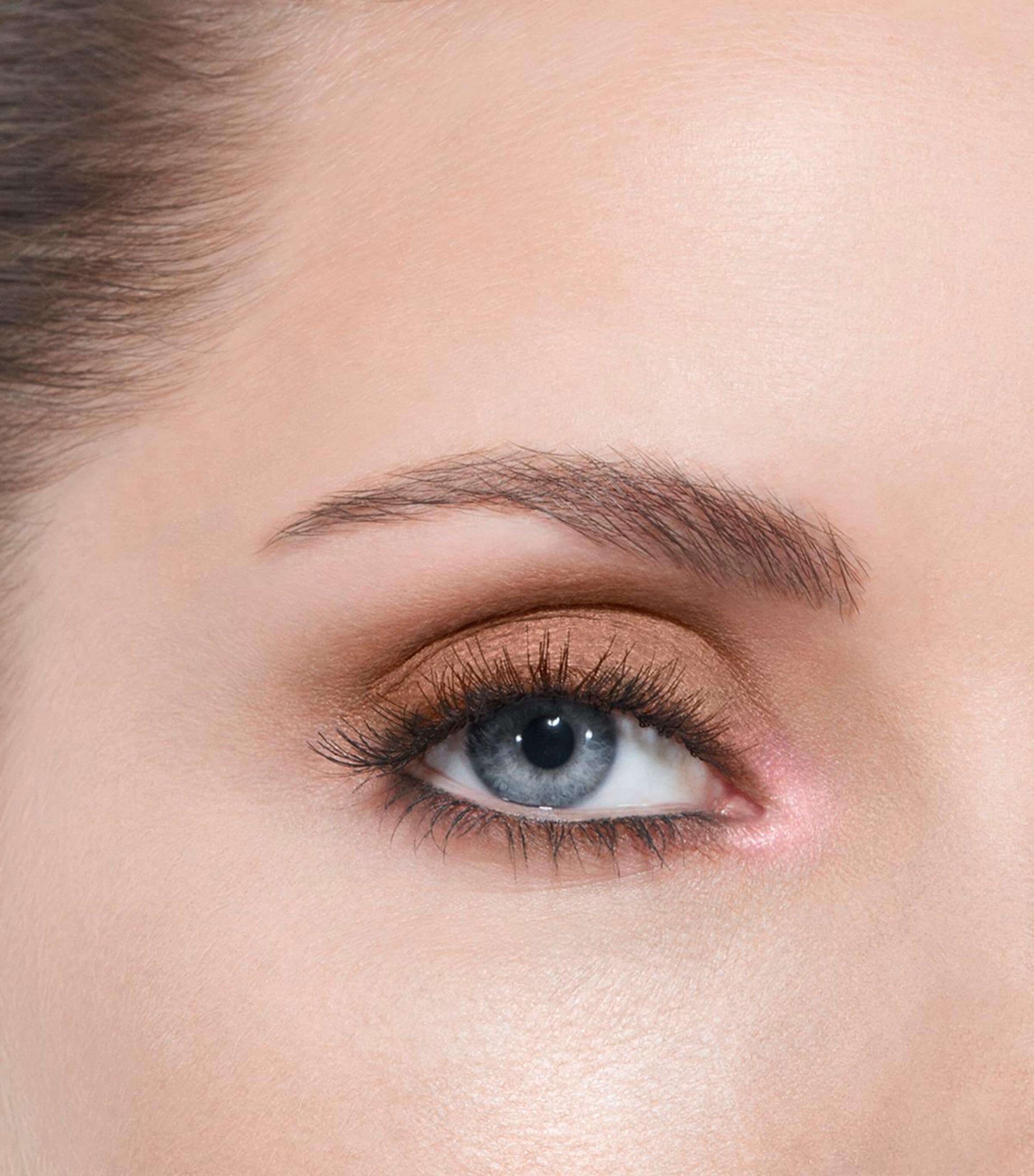 CHANEL LES BEIGES Healthy Glow Natural Eyeshadow Palette Soft Image 5