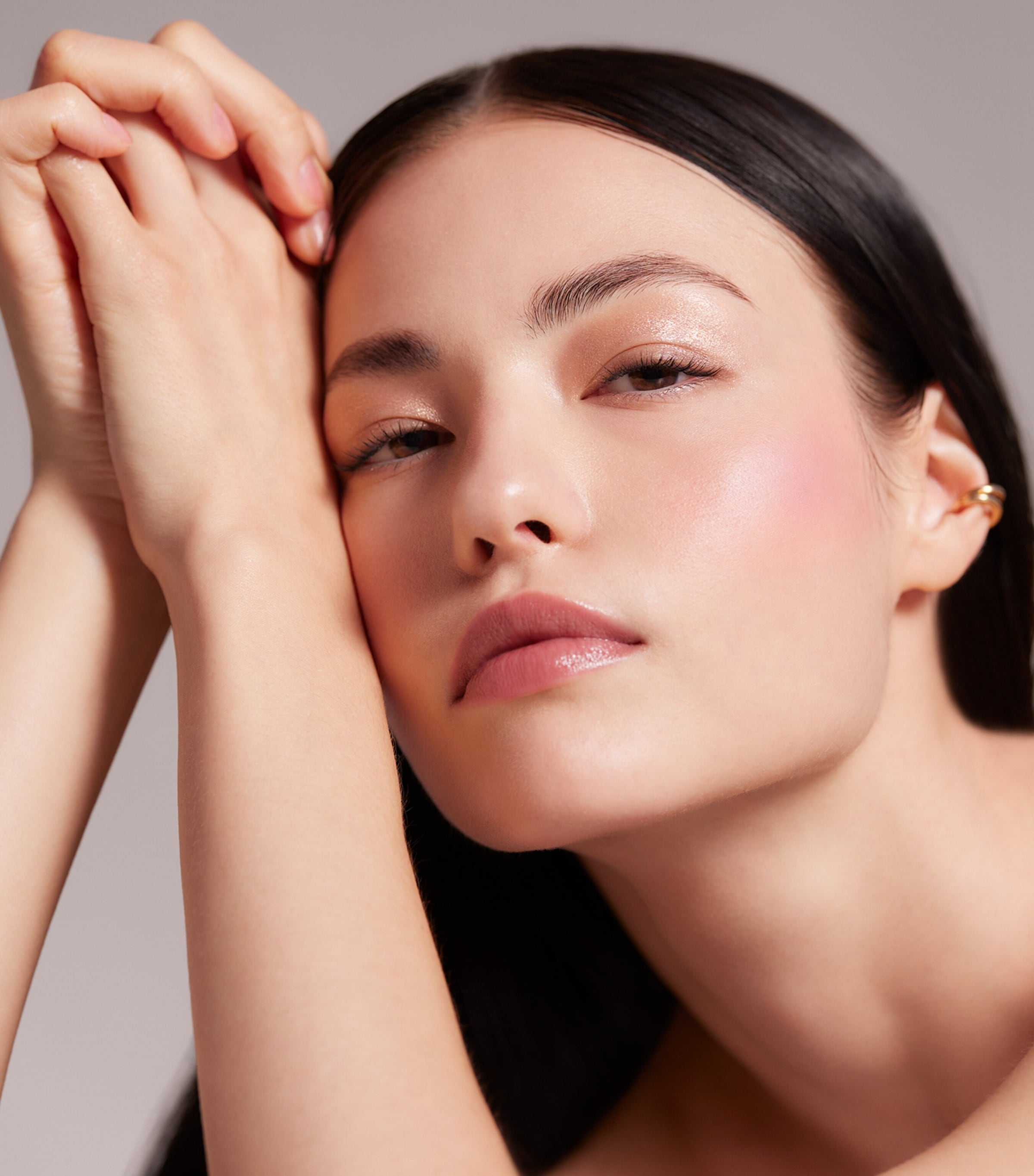 Suqqu The Liquid Foundation E Image 3