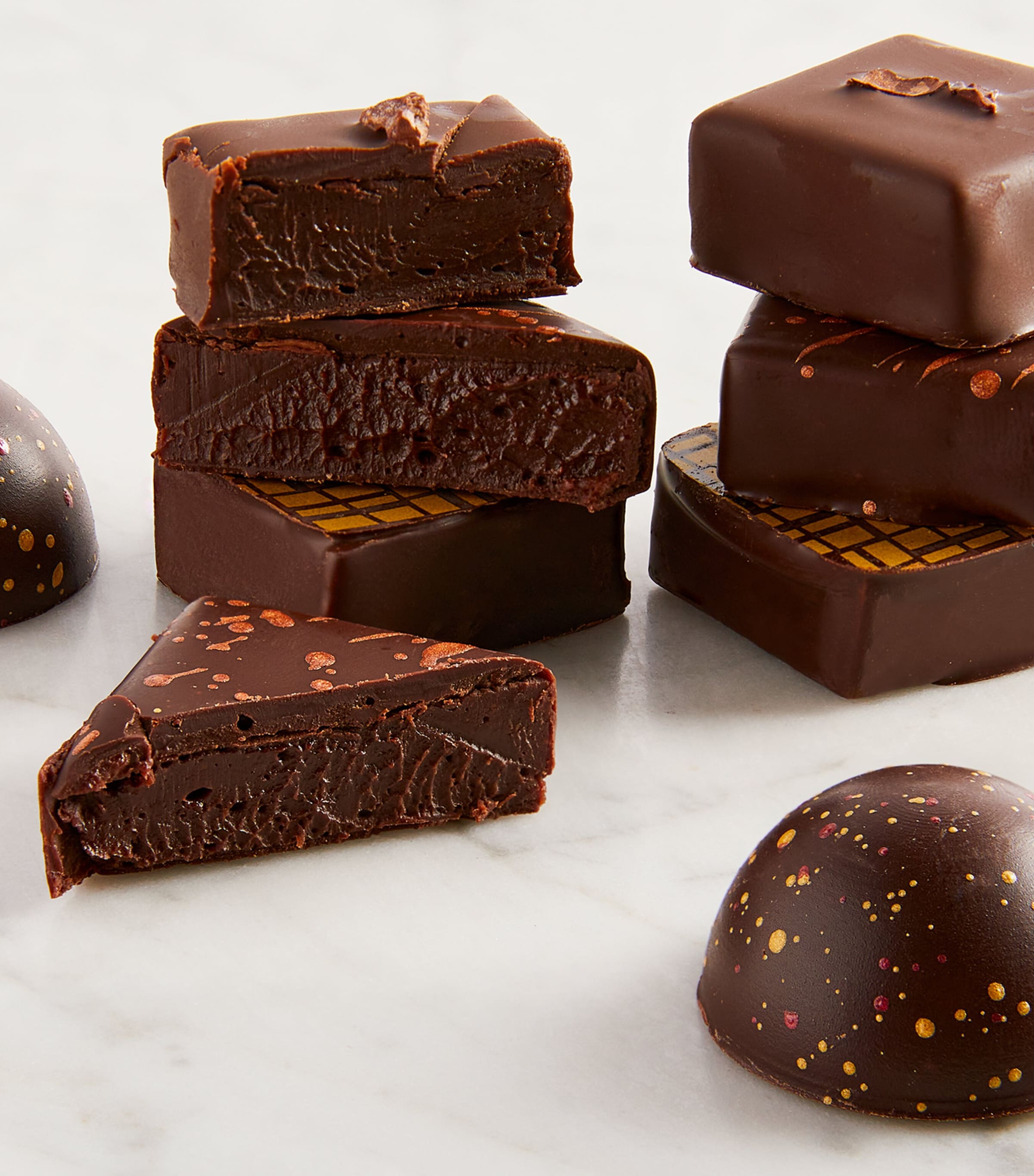 Dark Chocolate 8-Piece Collection (64g) NO COLOUR Image 4