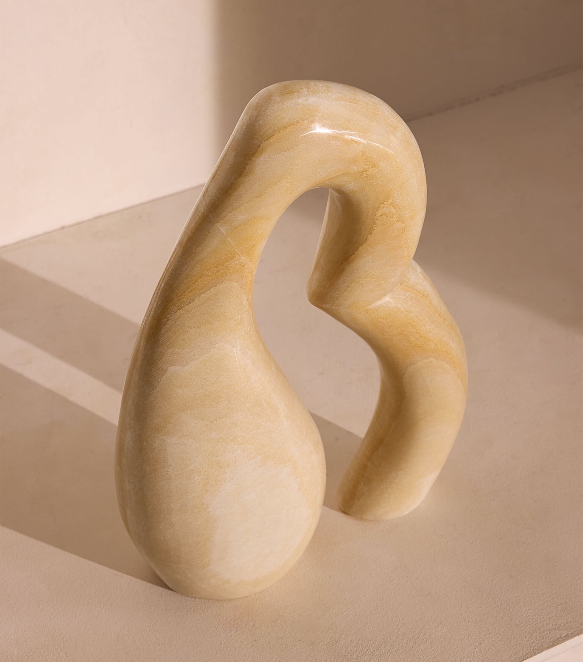 Soho Home Onyx Anderson Ornament (30cm) White Image 2