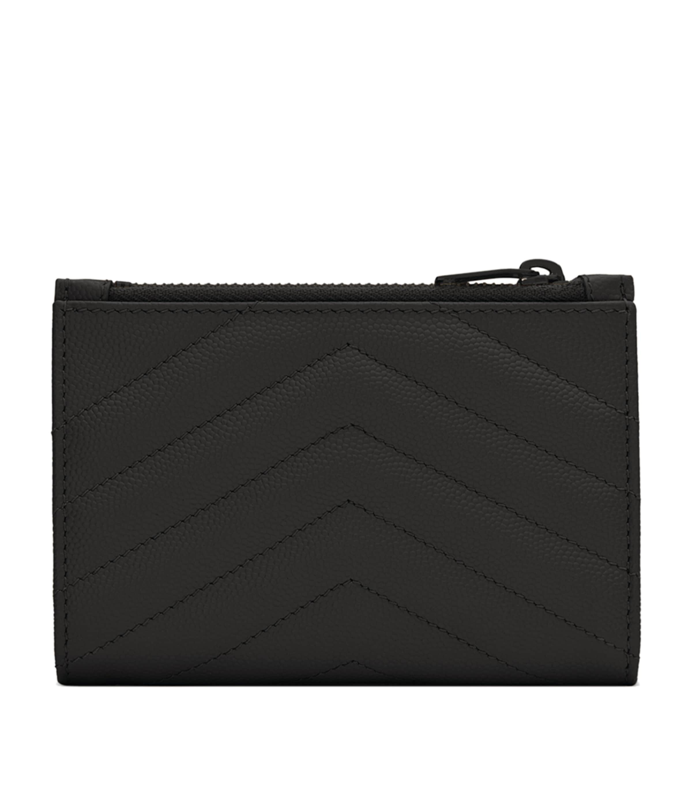 Quilted Leather Bifold Pouch 1000 Image 2